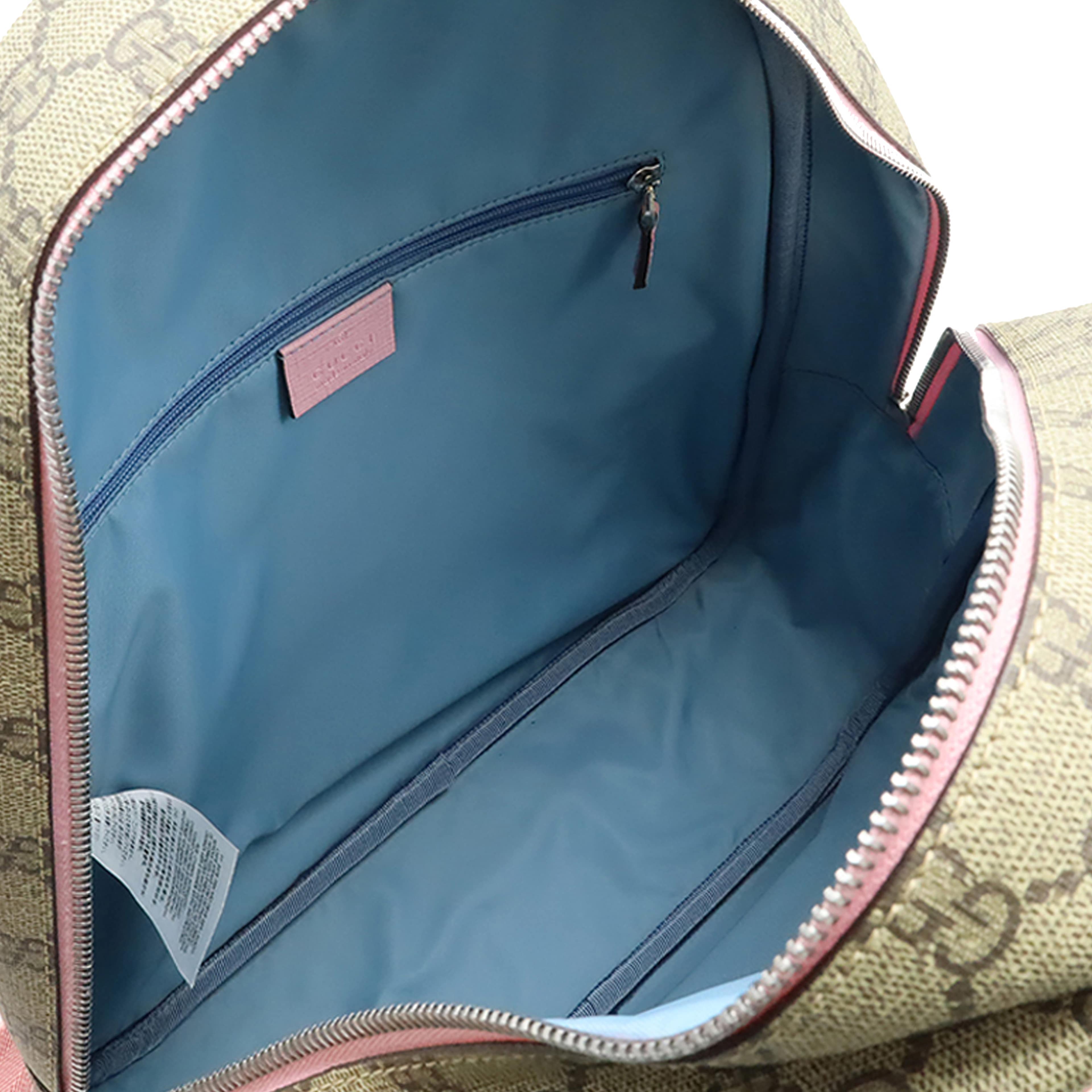 Gucci Yuko Higuchi Childrens Gg Supreme Rabbit Backpack, från Luxclusif, i färgen beige. Klicka för att öppna bilden i stort format