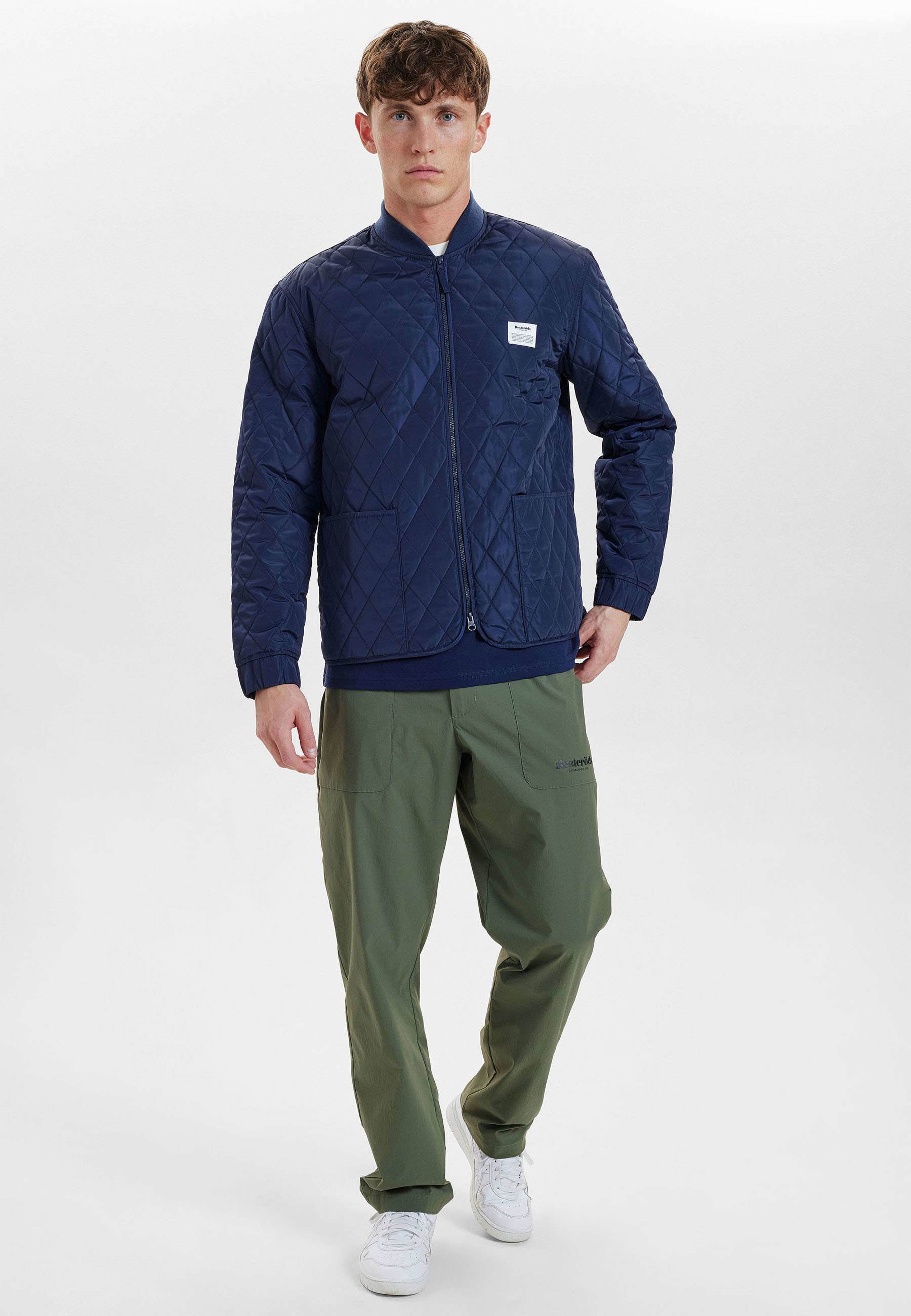 Quiltad Jacka | Återvunnen Polyester | Marinblå