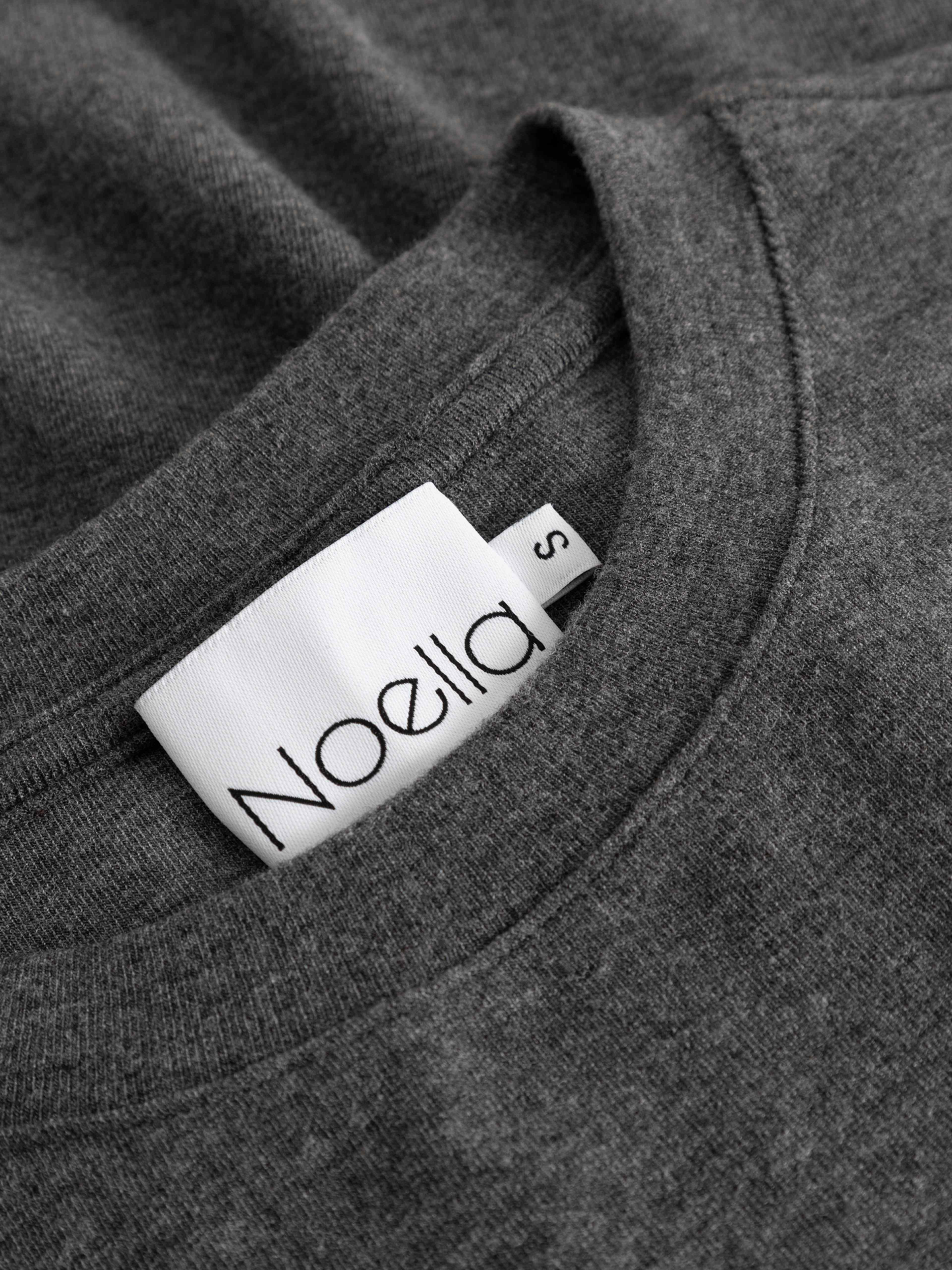 Lidie Ss Top - Dark Grey Melange, från Noella, i färgen dark grey melange. Klicka för att öppna bilden i stort format