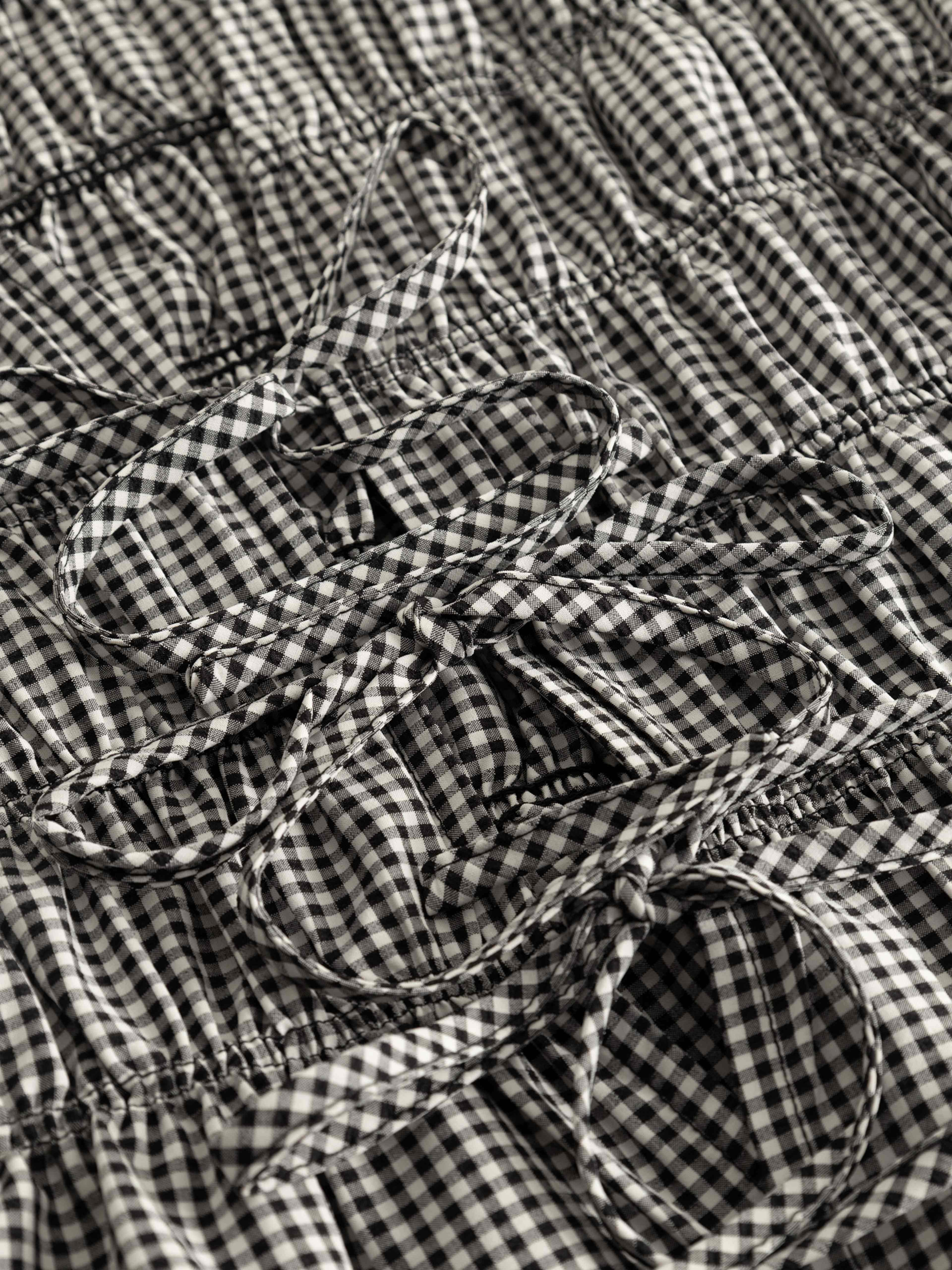 N-marty Blouse - Darlyn Black Check, från Noella, i färgen darlyn black check. Klicka för att öppna bilden i stort format