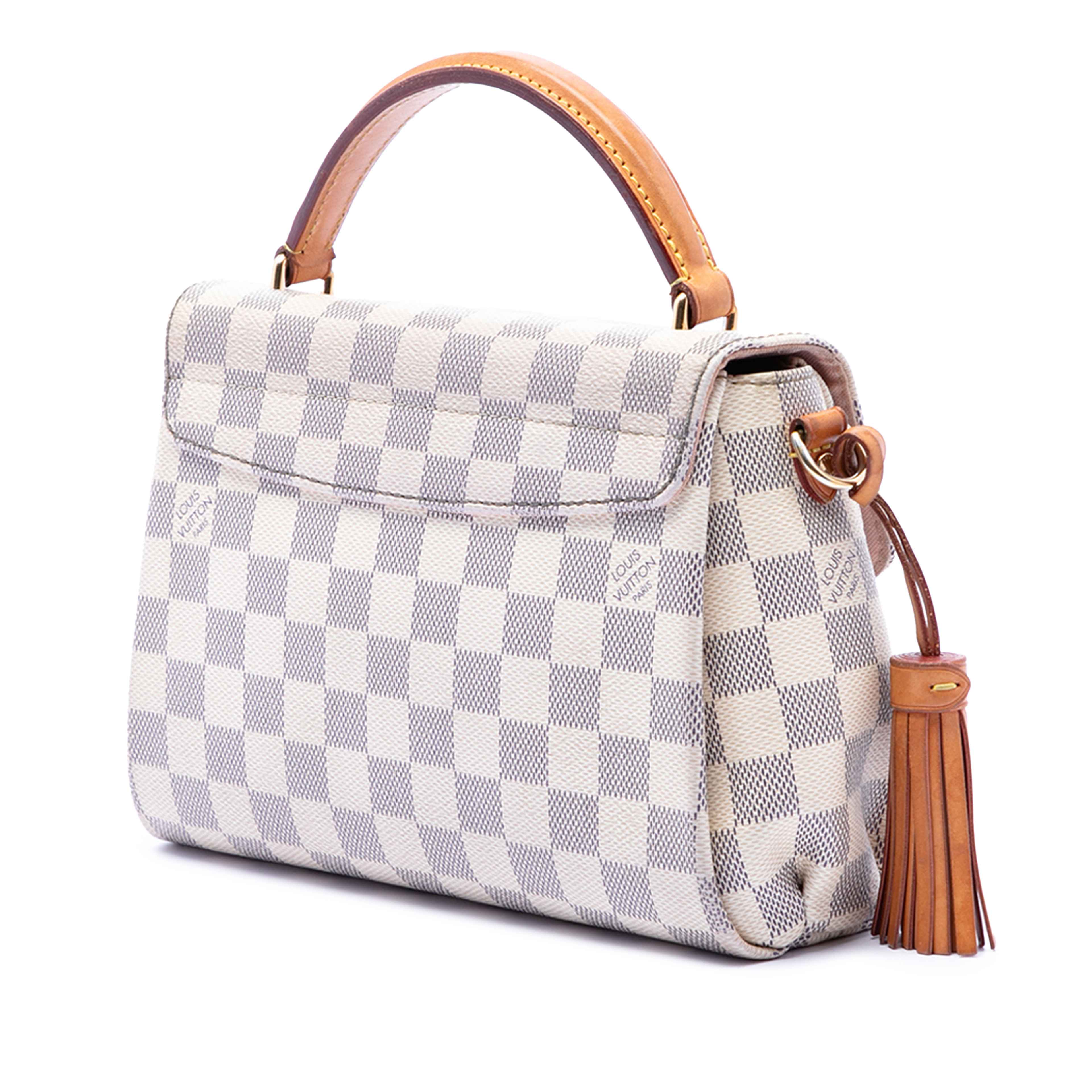 Louis Vuitton Damier Azur Croisette, från Luxclusif, i färgen vit. Klicka för att öppna bilden i stort format