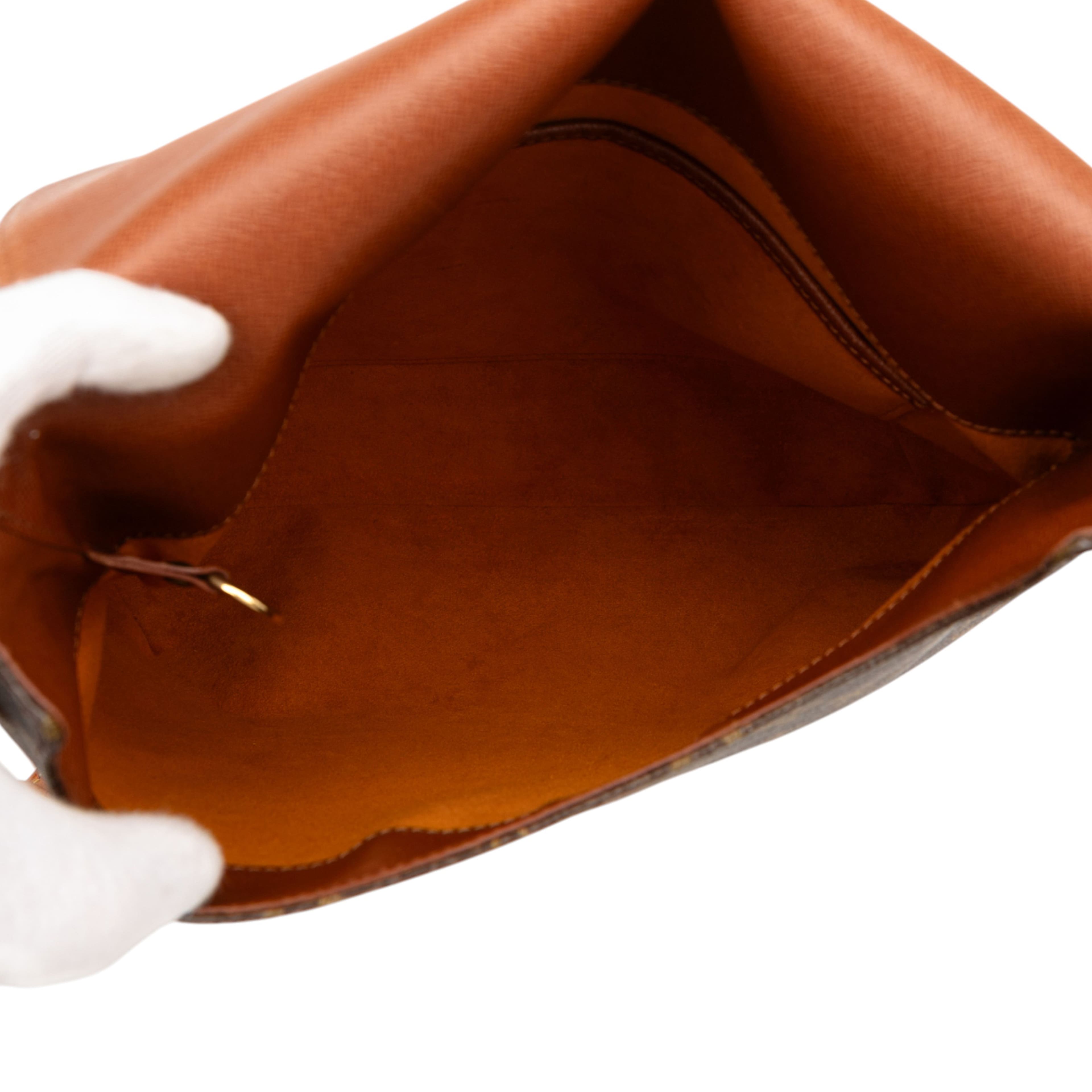 Louis Vuitton Monogram Musette Salsa Gm, från Luxclusif, i färgen brown. Klicka för att öppna bilden i stort format