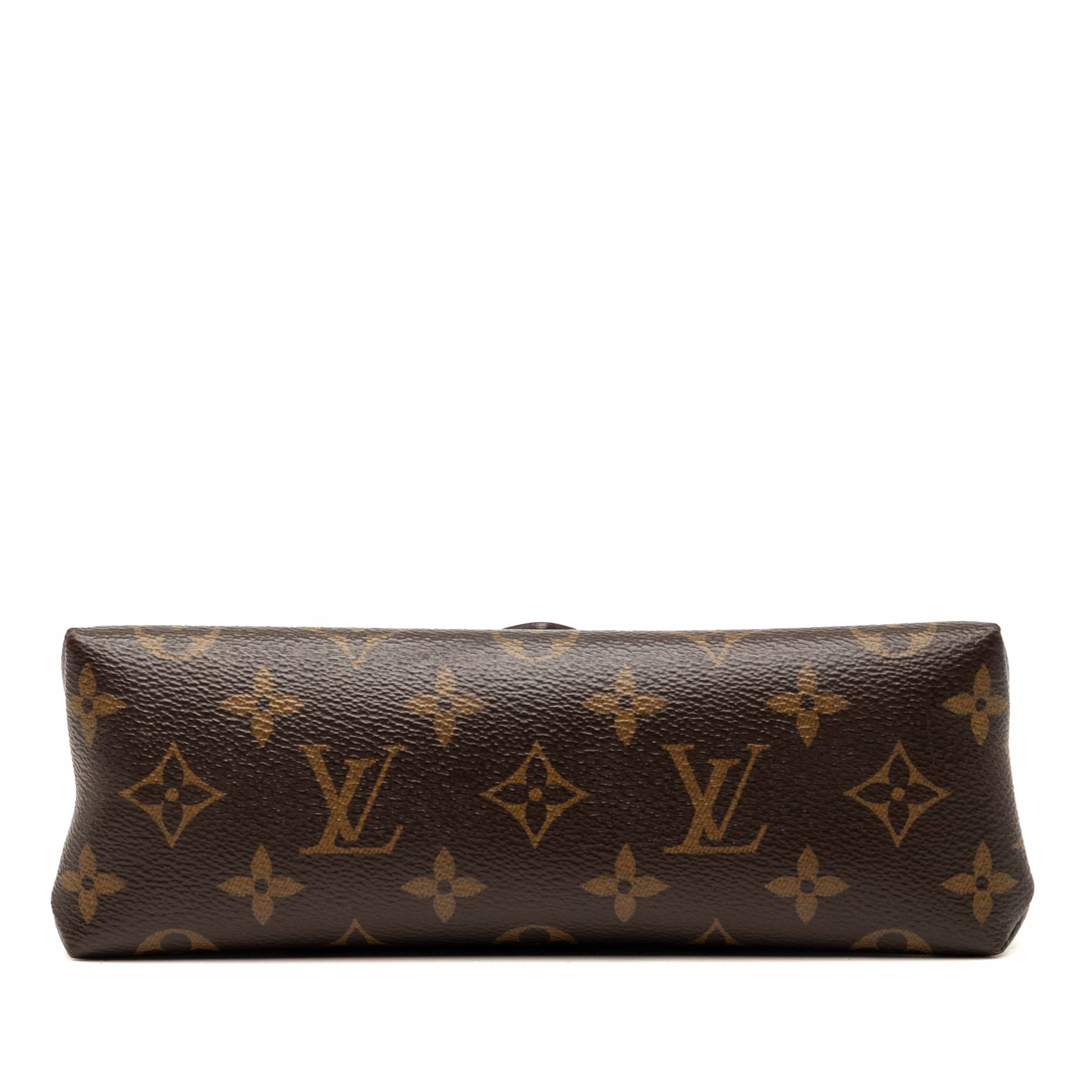 Louis Vuitton Monogram Locky Bb, från Luxclusif, i färgen brun. Klicka för att öppna bilden i stort format
