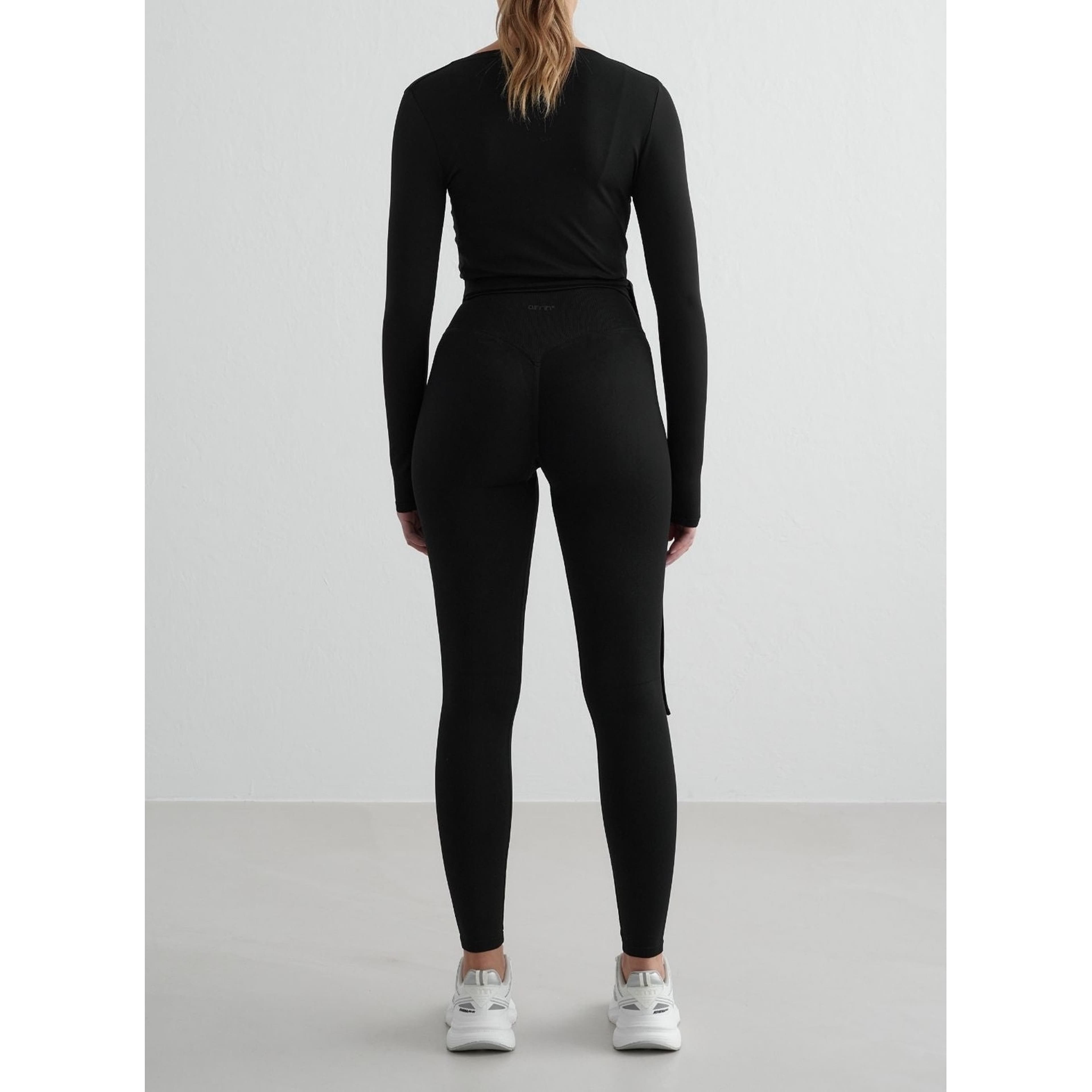 Shape Seamless Wrap Long Sleeve