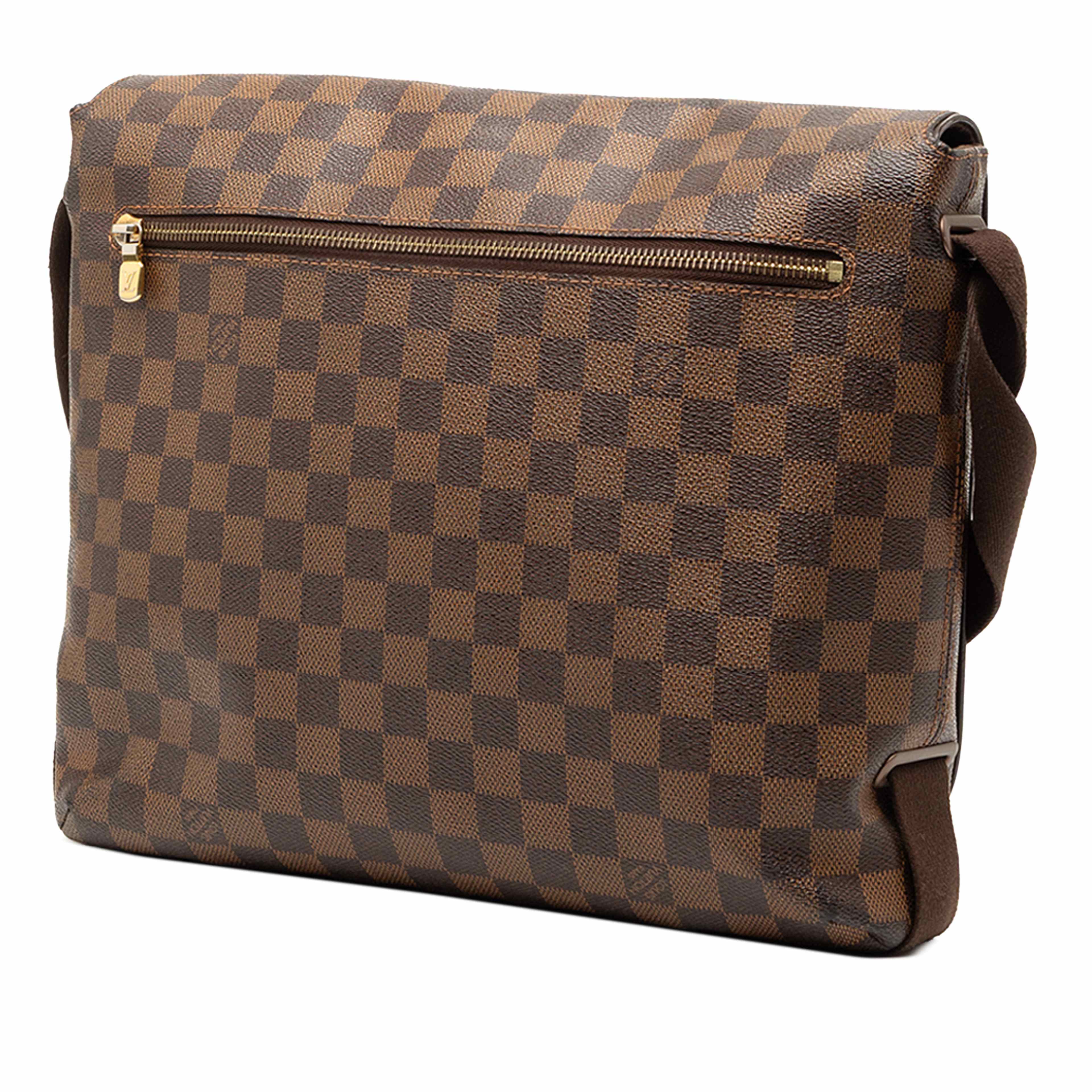 Louis Vuitton Damier Ebene Brooklyn Mm, från Luxclusif, i färgen brown. Klicka för att öppna bilden i stort format