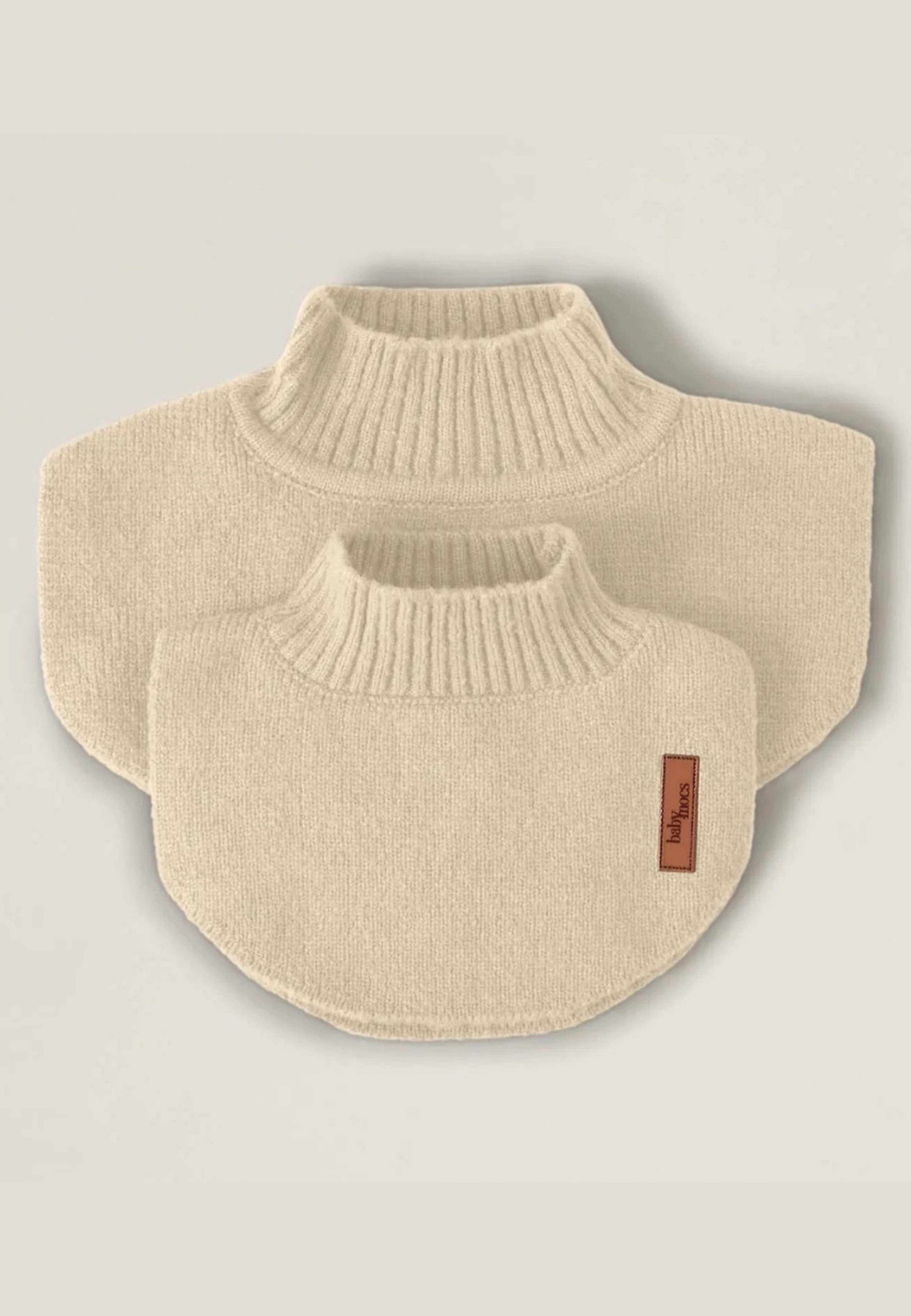 Neck Warmer, från BabyMocs, i färgen beige. Klicka för att öppna bilden i stort format