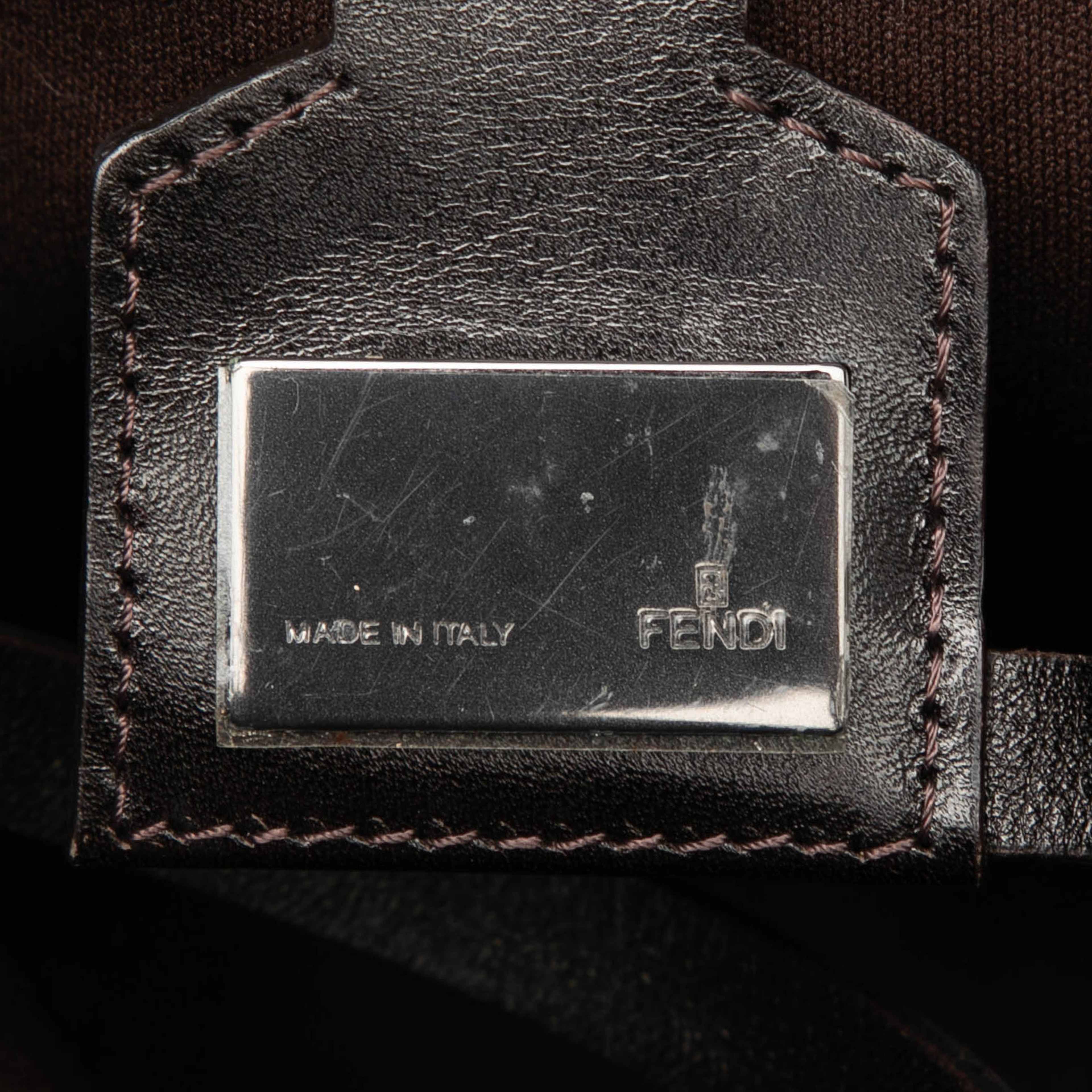 Fendi Mini Zucchino Canvas Roll Tote, från Luxclusif, i färgen beige. Klicka för att öppna bilden i stort format