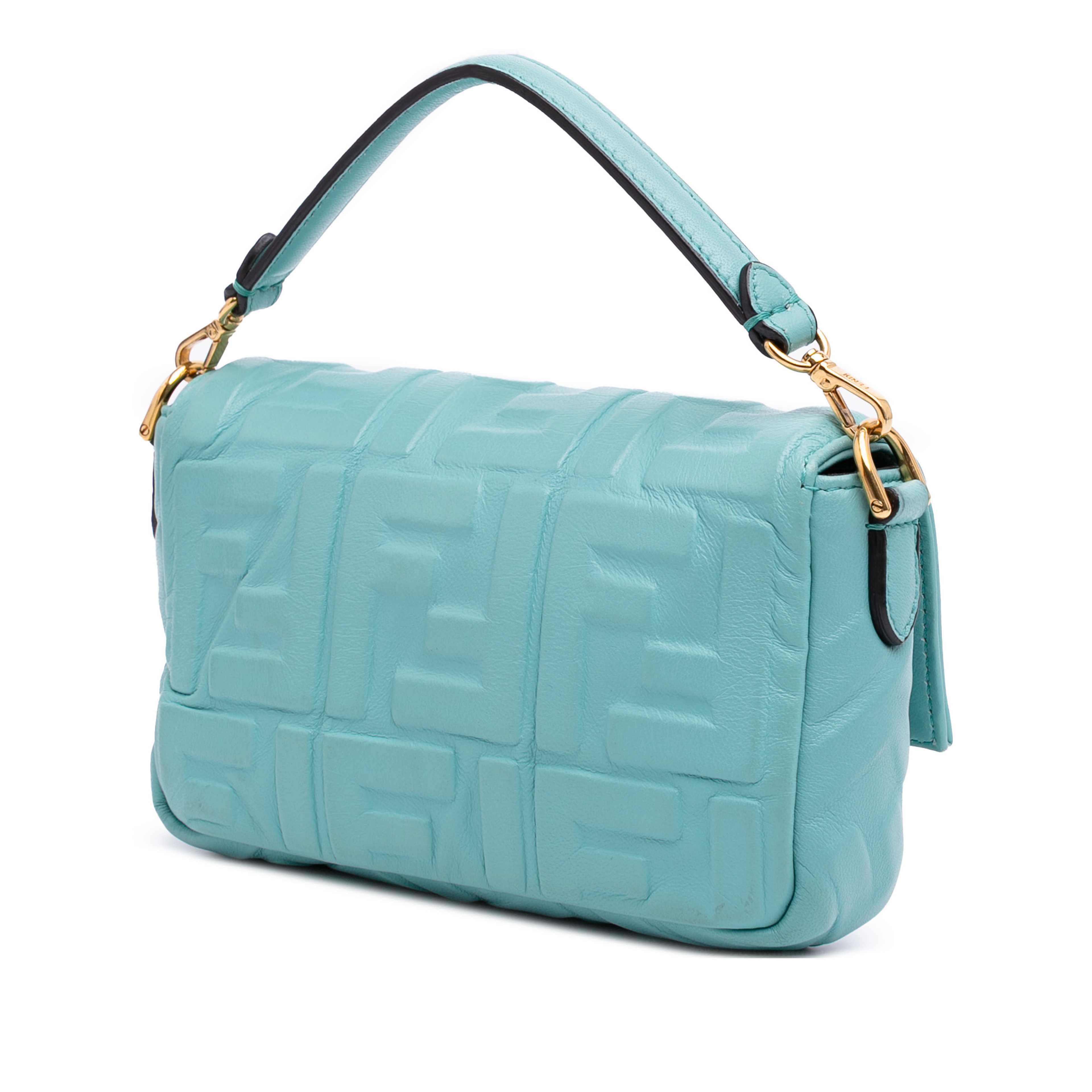 Fendi Mini Zucca Embossed Leather Baguette Satchel, från Luxclusif, i färgen light blue. Klicka för att öppna bilden i stort format