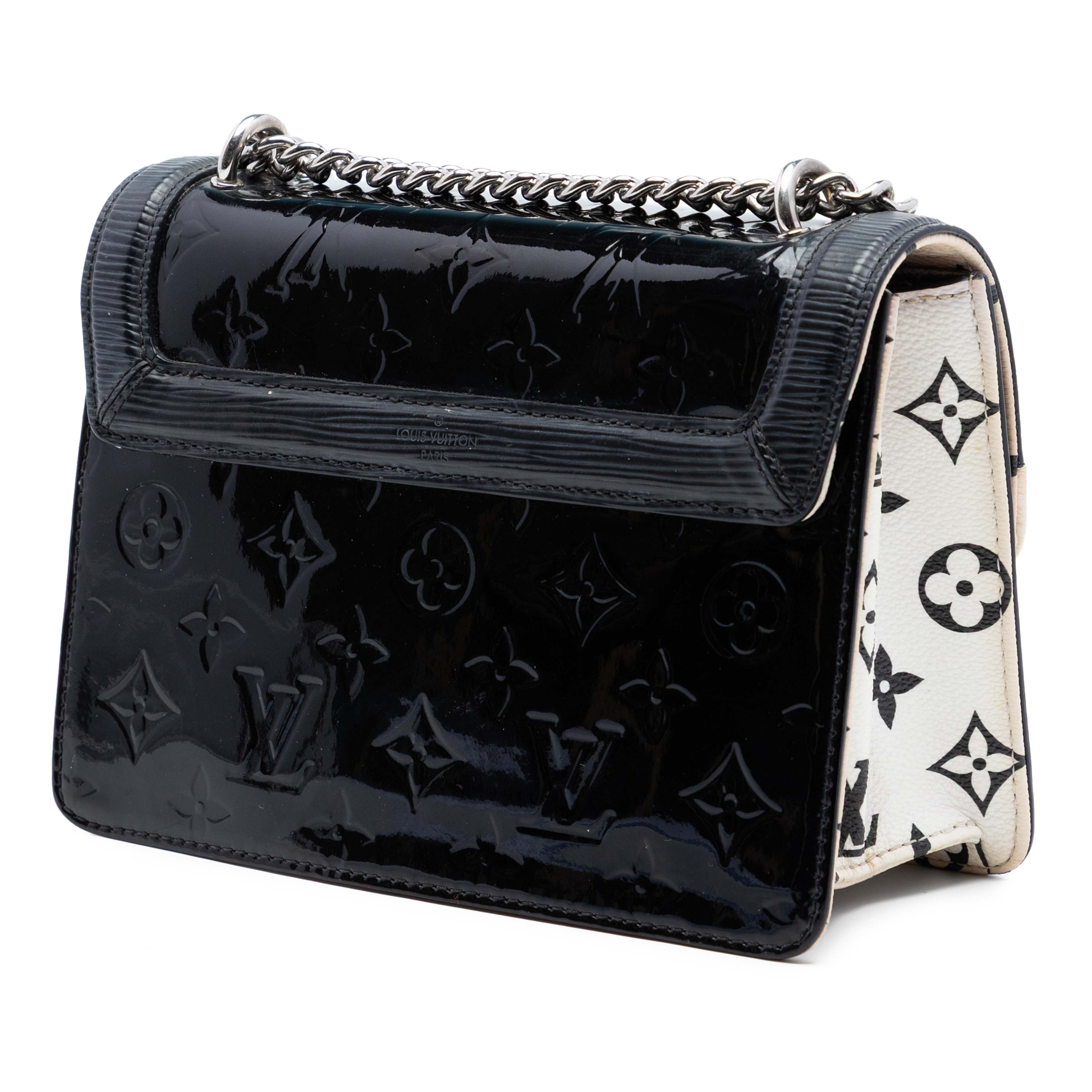 Louis Vuitton Monogram Vernis Wynwood, från Luxclusif, i färgen black. Klicka för att öppna bilden i stort format