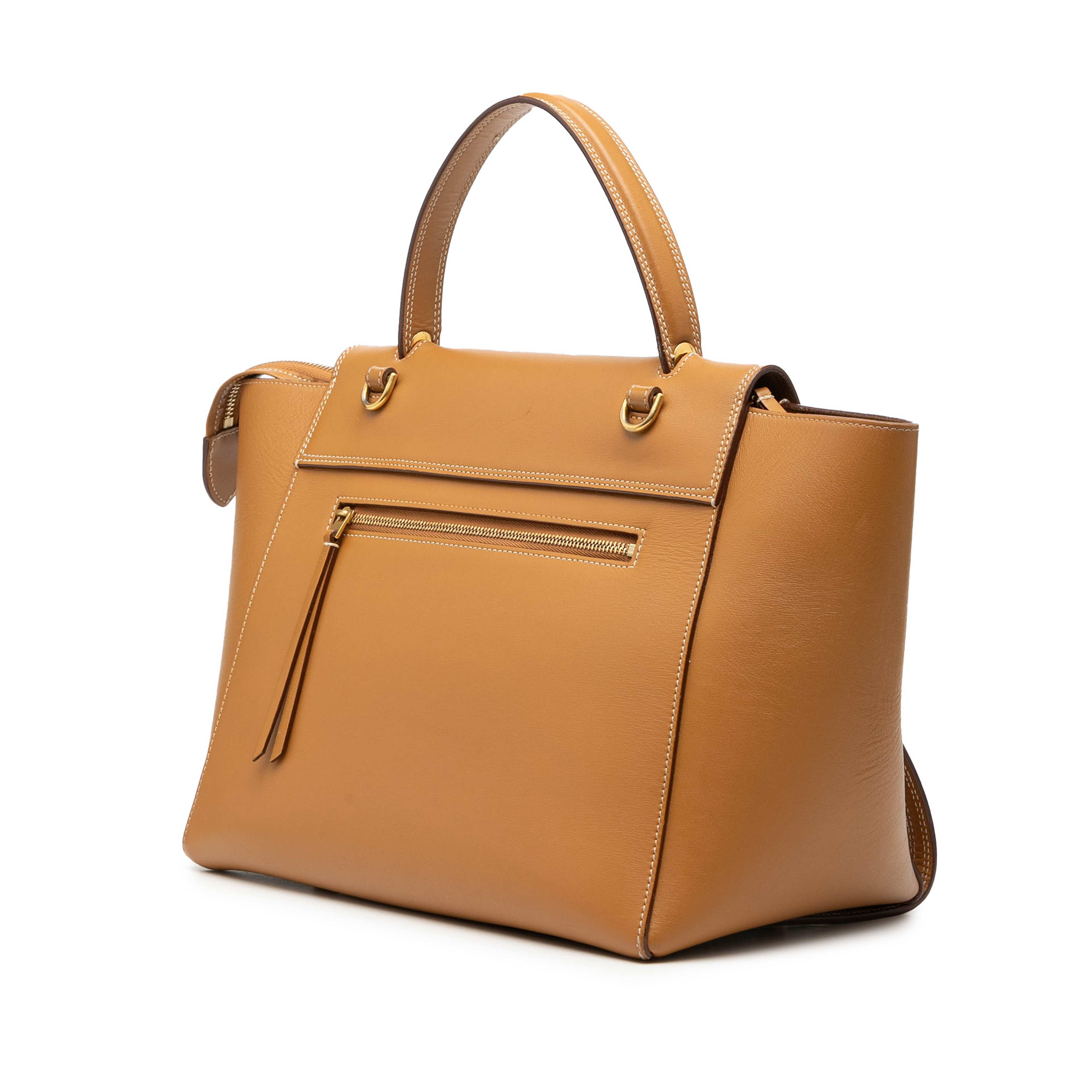 Celine Mini Smooth Calfskin Belt Bag, från Luxclusif, i färgen brown. Klicka för att öppna bilden i stort format