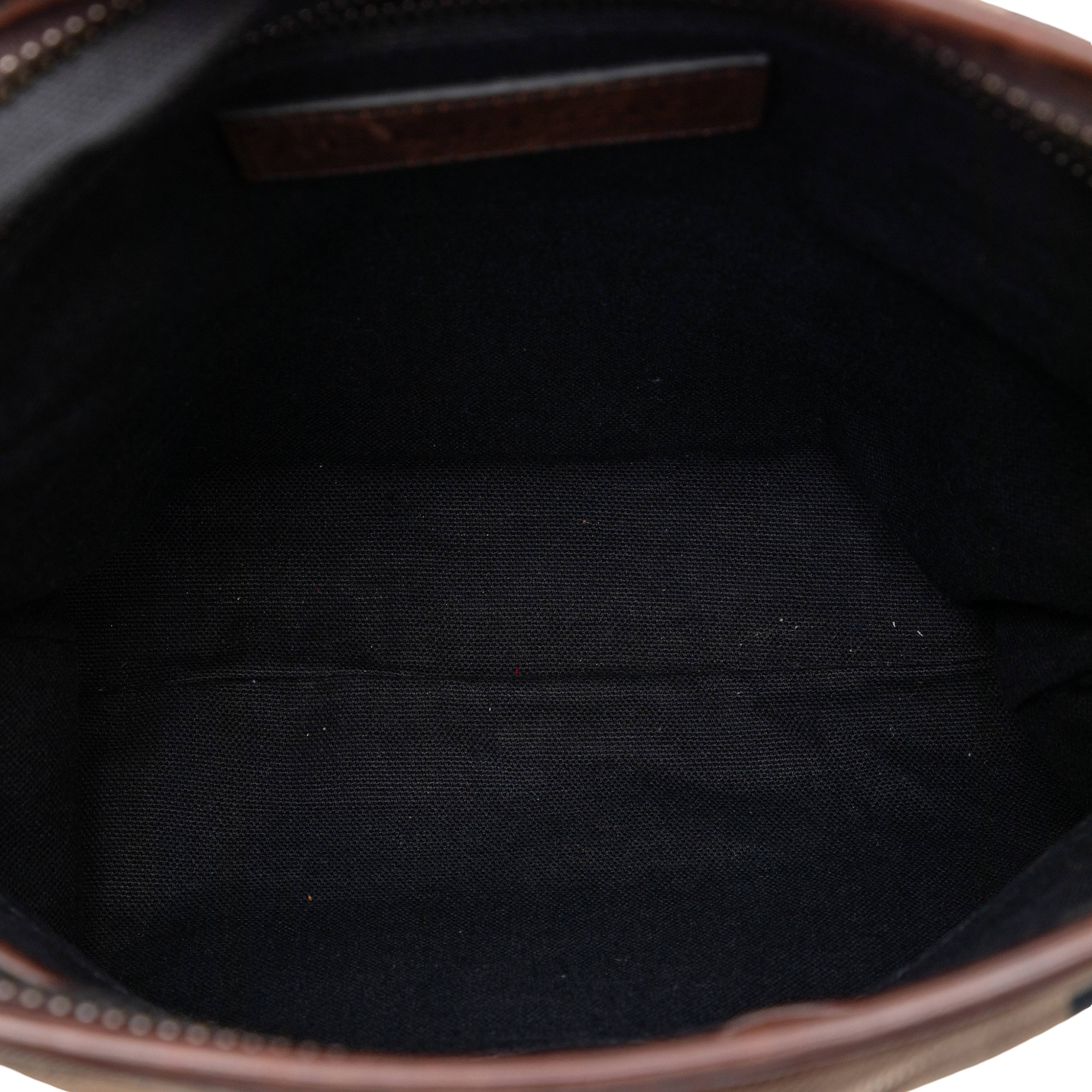 Burberry Exploded Check Canvas Crossbody, från Luxclusif, i färgen beige. Klicka för att öppna bilden i stort format