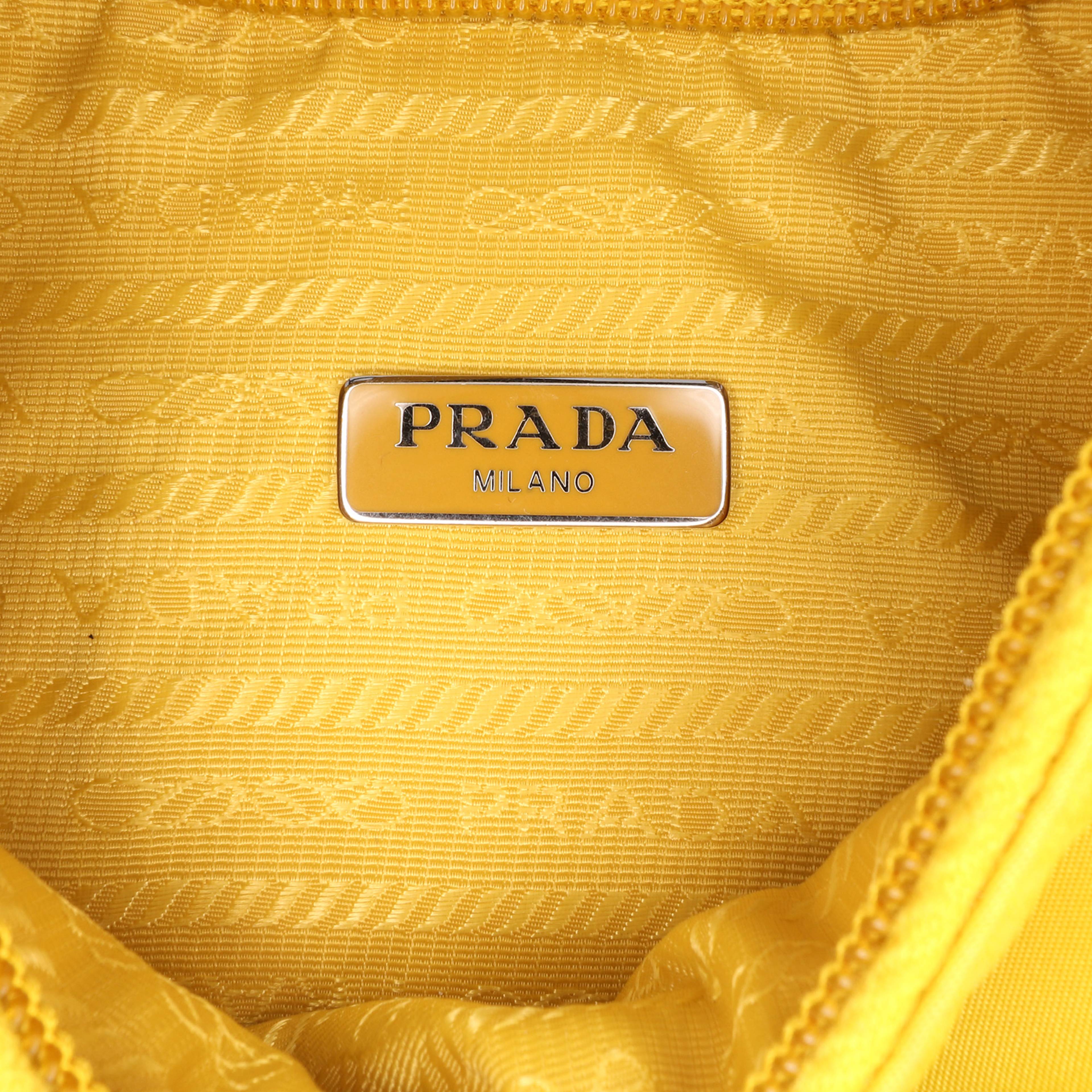 Prada Mini Tessuto Re-edition 2000 Shoulder Bag, från Luxclusif, i färgen yellow. Klicka för att öppna bilden i stort format