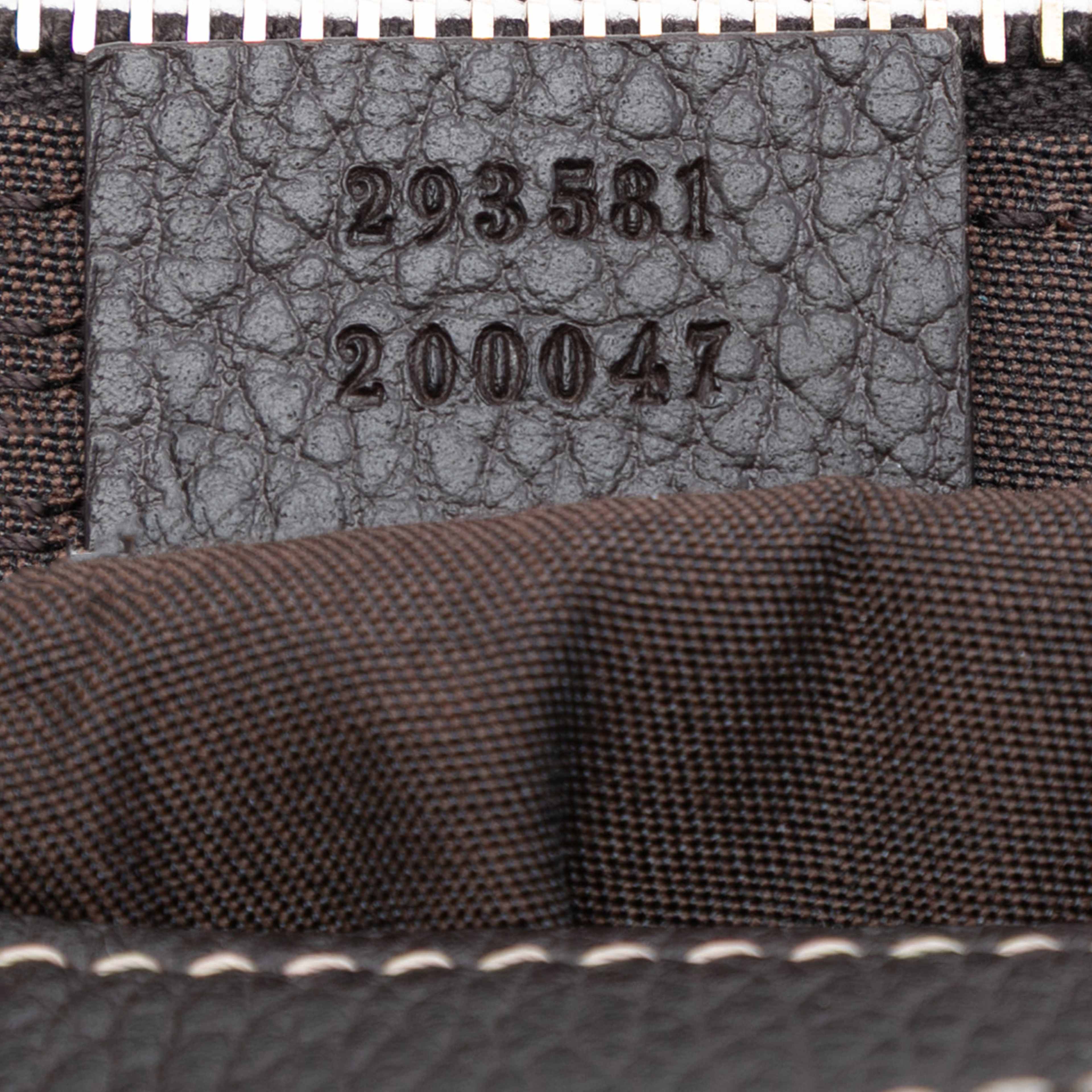 Gucci Gg Crystal Abbey D Ring Handbag, från Luxclusif, i färgen beige. Klicka för att öppna bilden i stort format