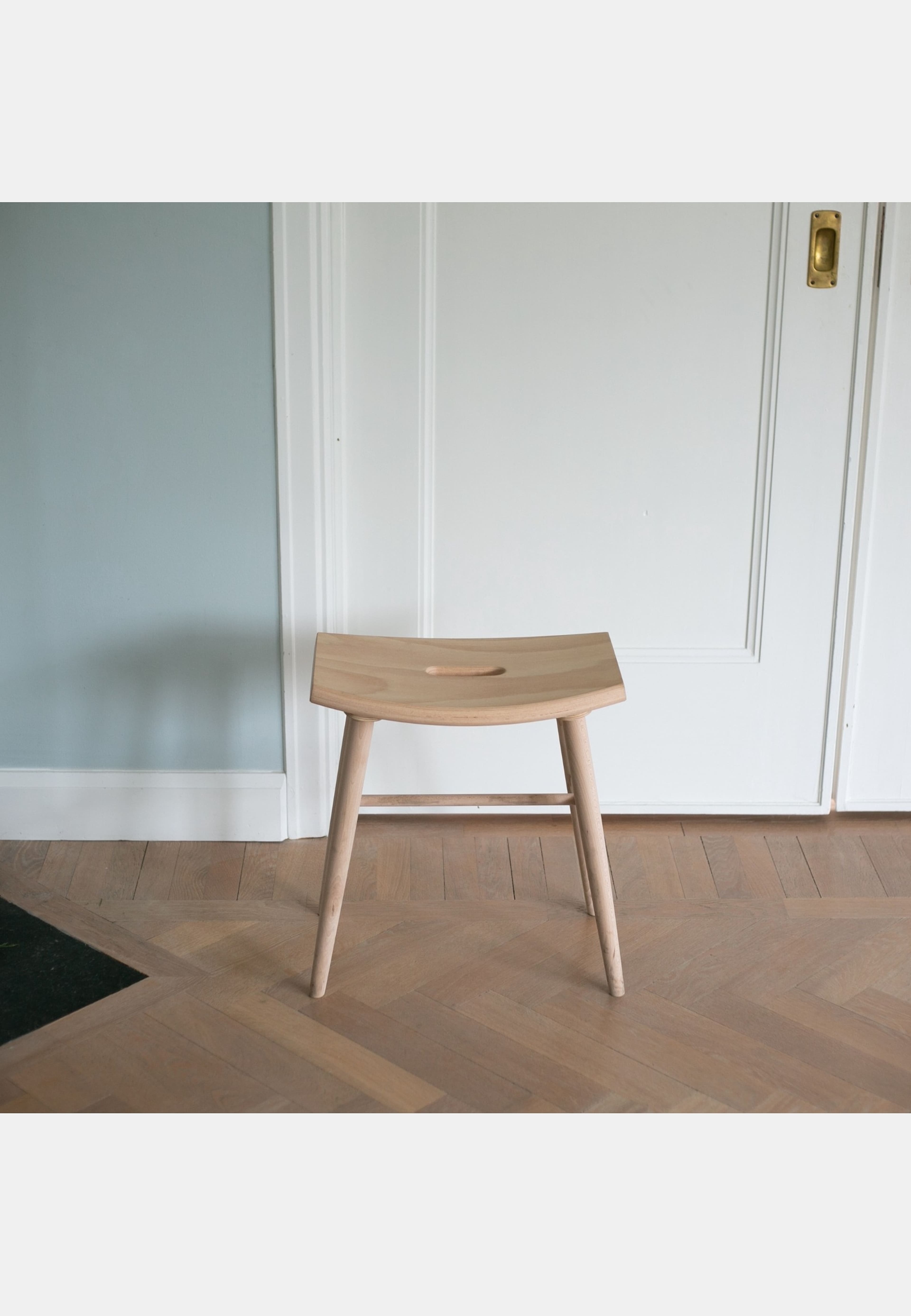 Pall Emil, från Created by Designtorget, i färgen natur. Klicka för att öppna bilden i stort format