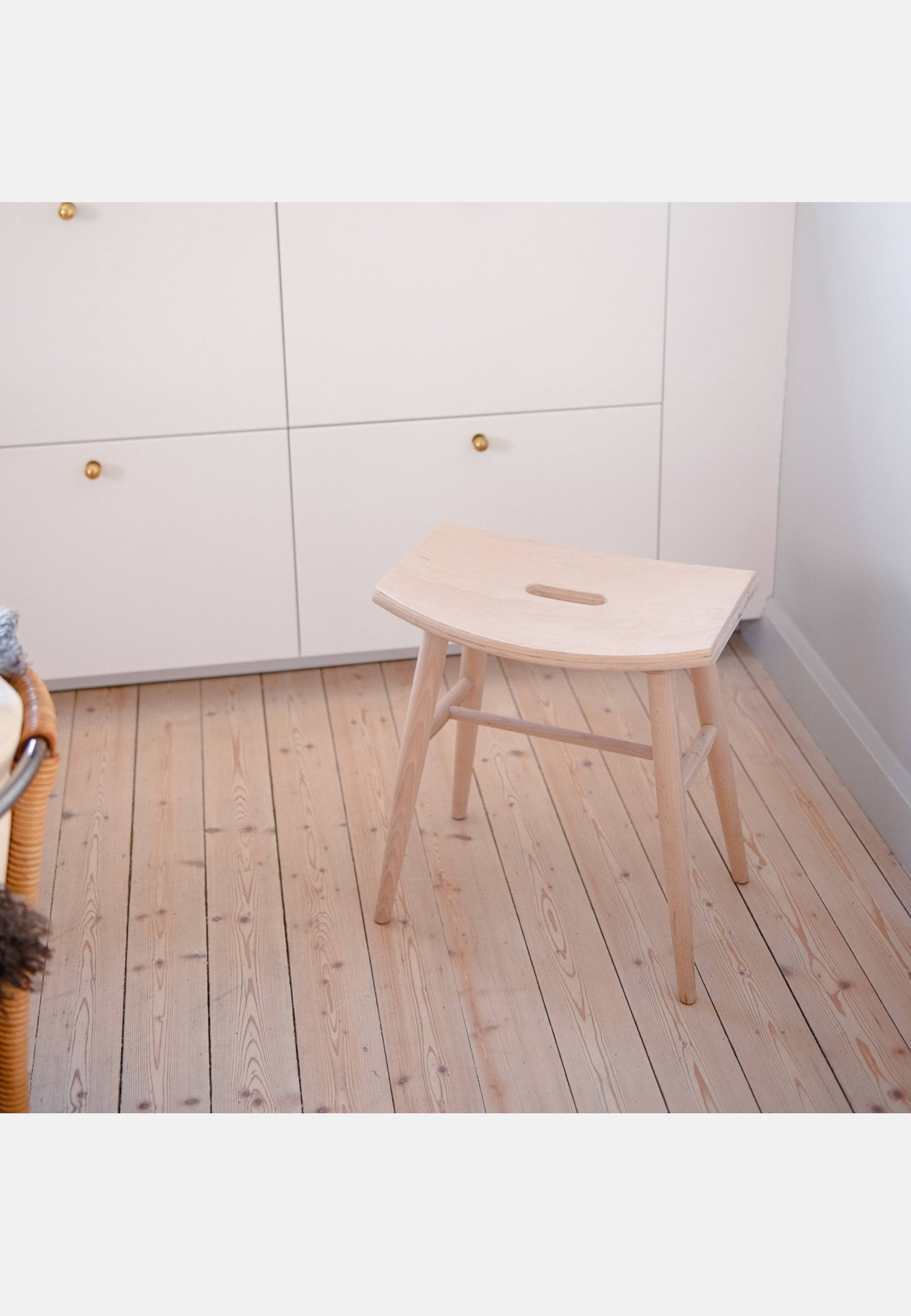Pall Emil, från Created by Designtorget, i färgen natur. Klicka för att öppna bilden i stort format