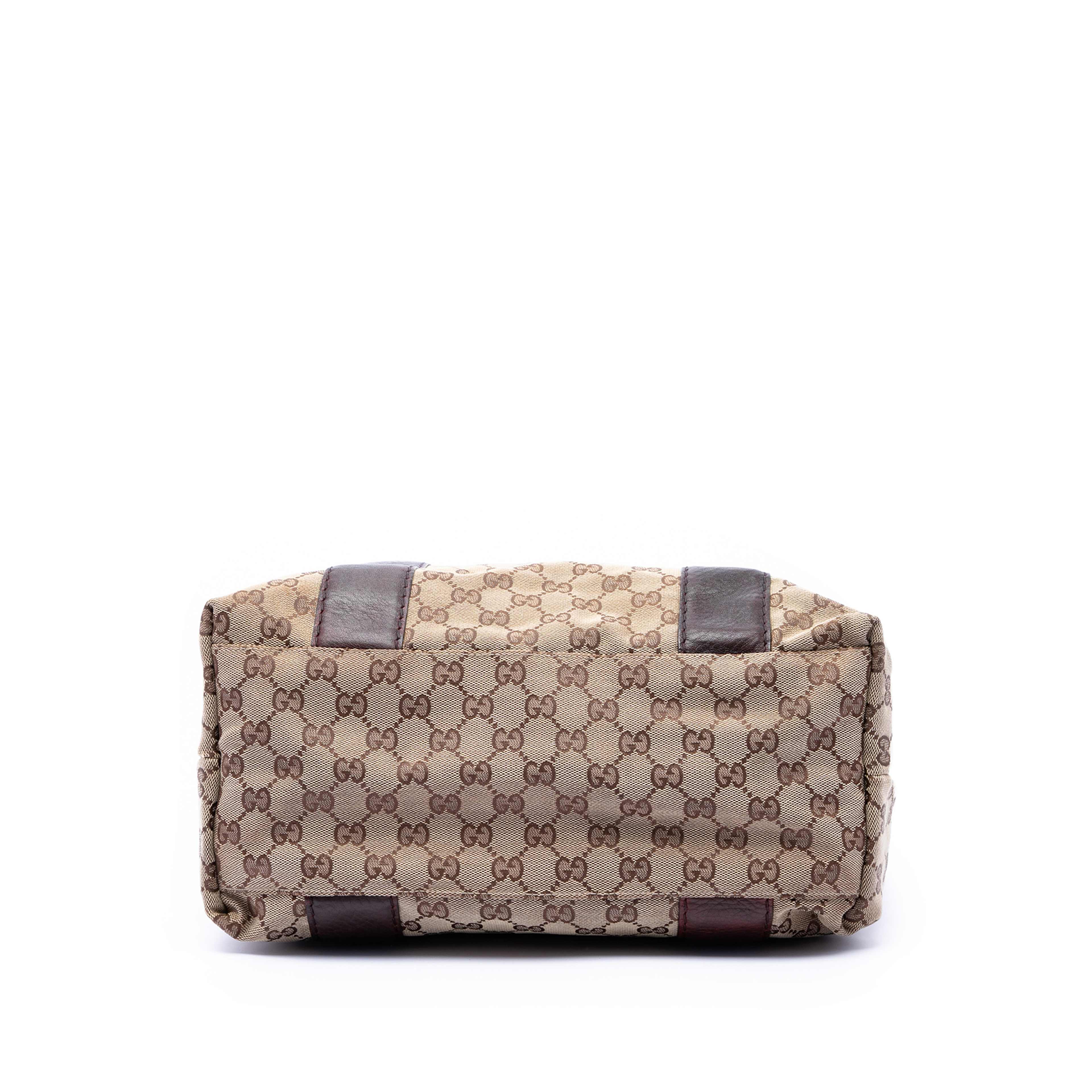 Gucci Large Gg Canvas Bamboo Libeccio Tote, från Luxclusif, i färgen beige. Klicka för att öppna bilden i stort format