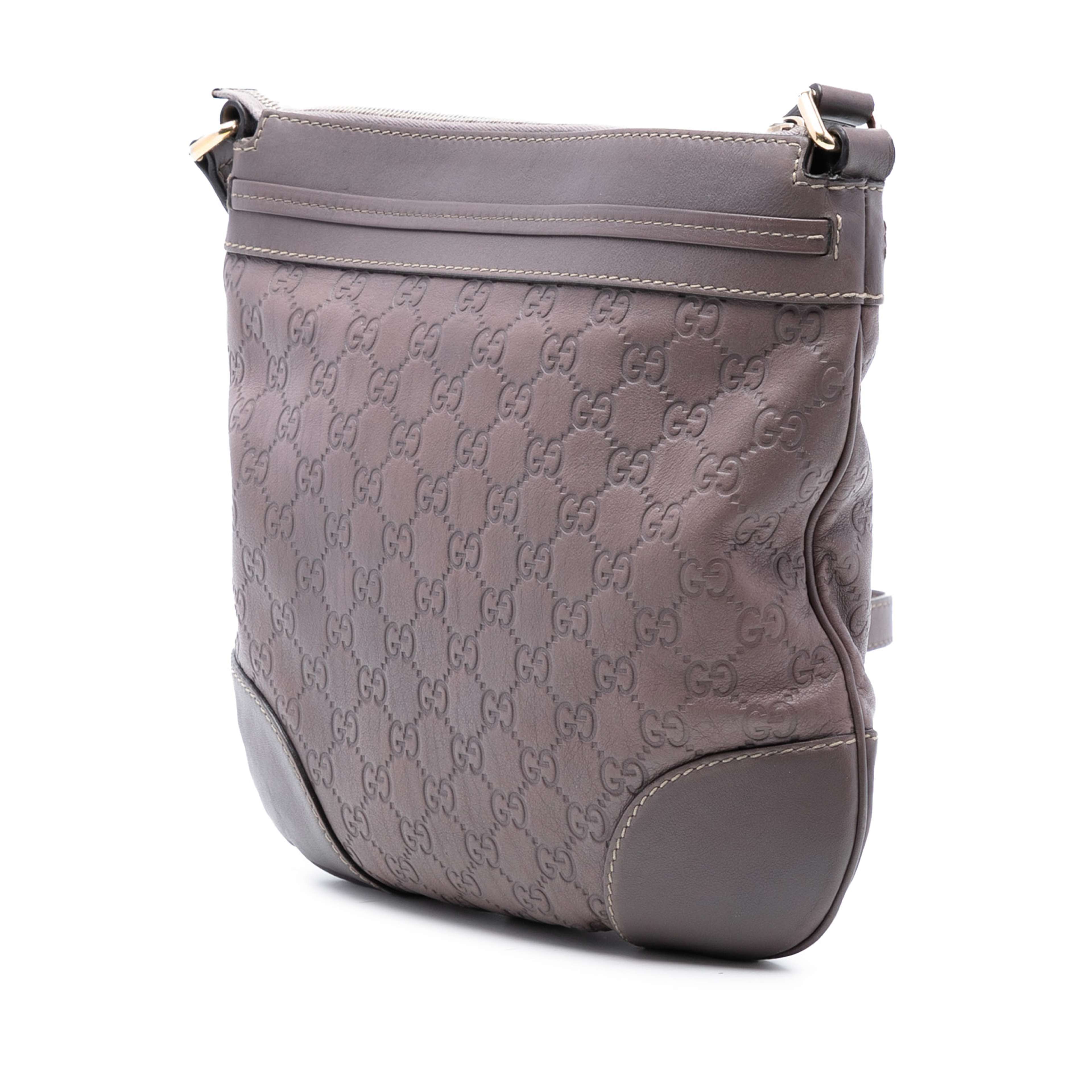 Gucci Guccissima Mayfair Crossbody, från Luxclusif, i färgen brun. Klicka för att öppna bilden i stort format