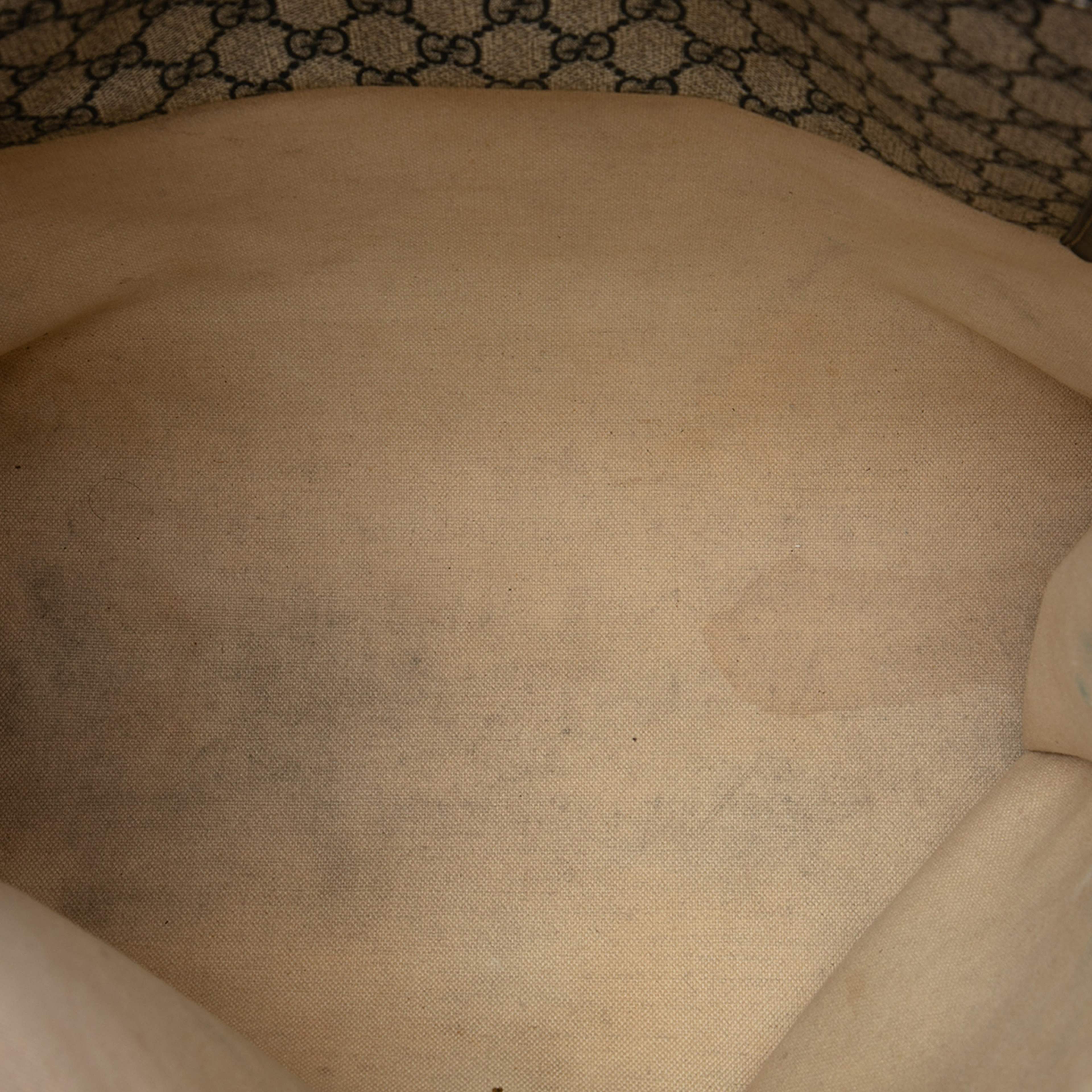 Gucci Gg Supreme Web Tote, från Luxclusif, i färgen beige. Klicka för att öppna bilden i stort format