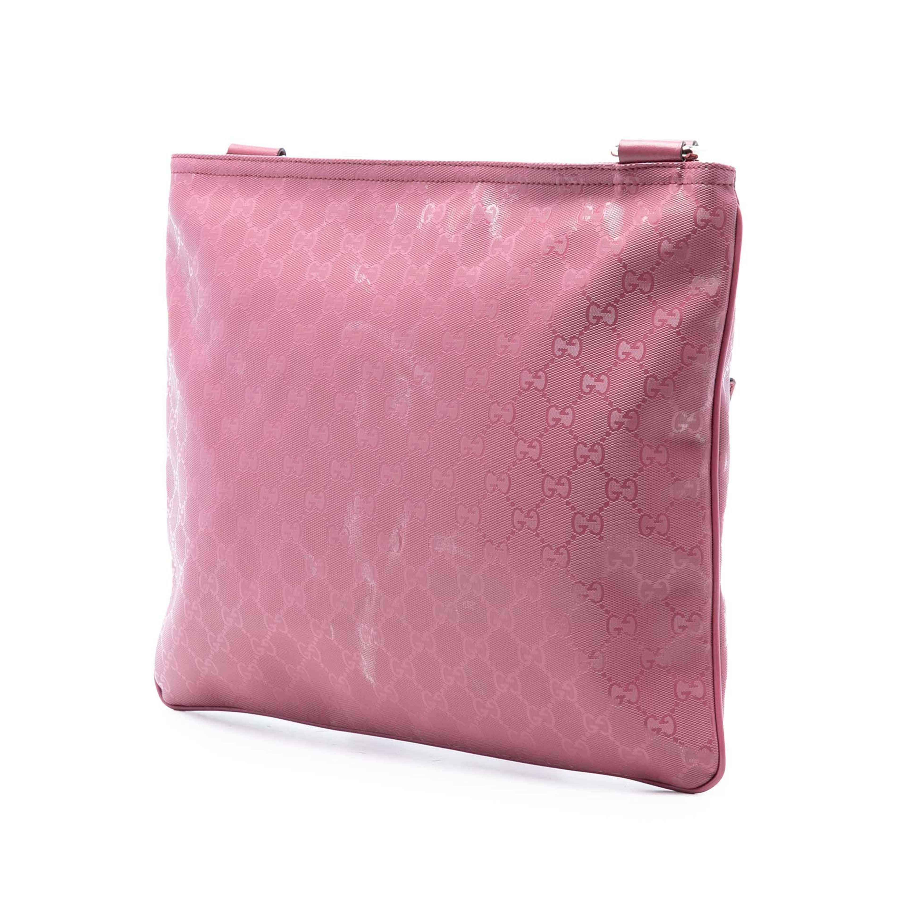 Gucci Gg Imprime Crossbody, från Luxclusif, i färgen pink. Klicka för att öppna bilden i stort format