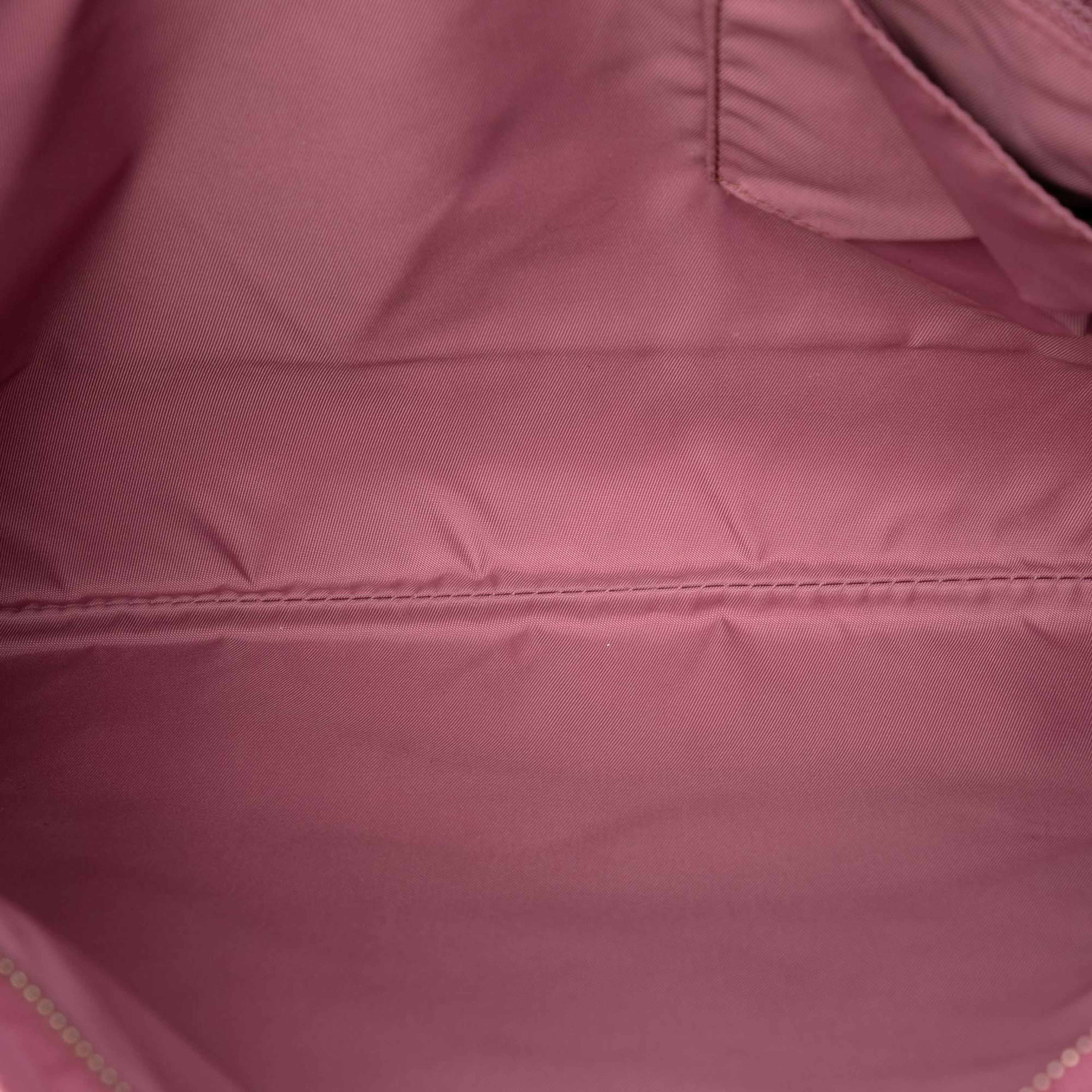 Gucci Gg Imprime Crossbody, från Luxclusif, i färgen pink. Klicka för att öppna bilden i stort format