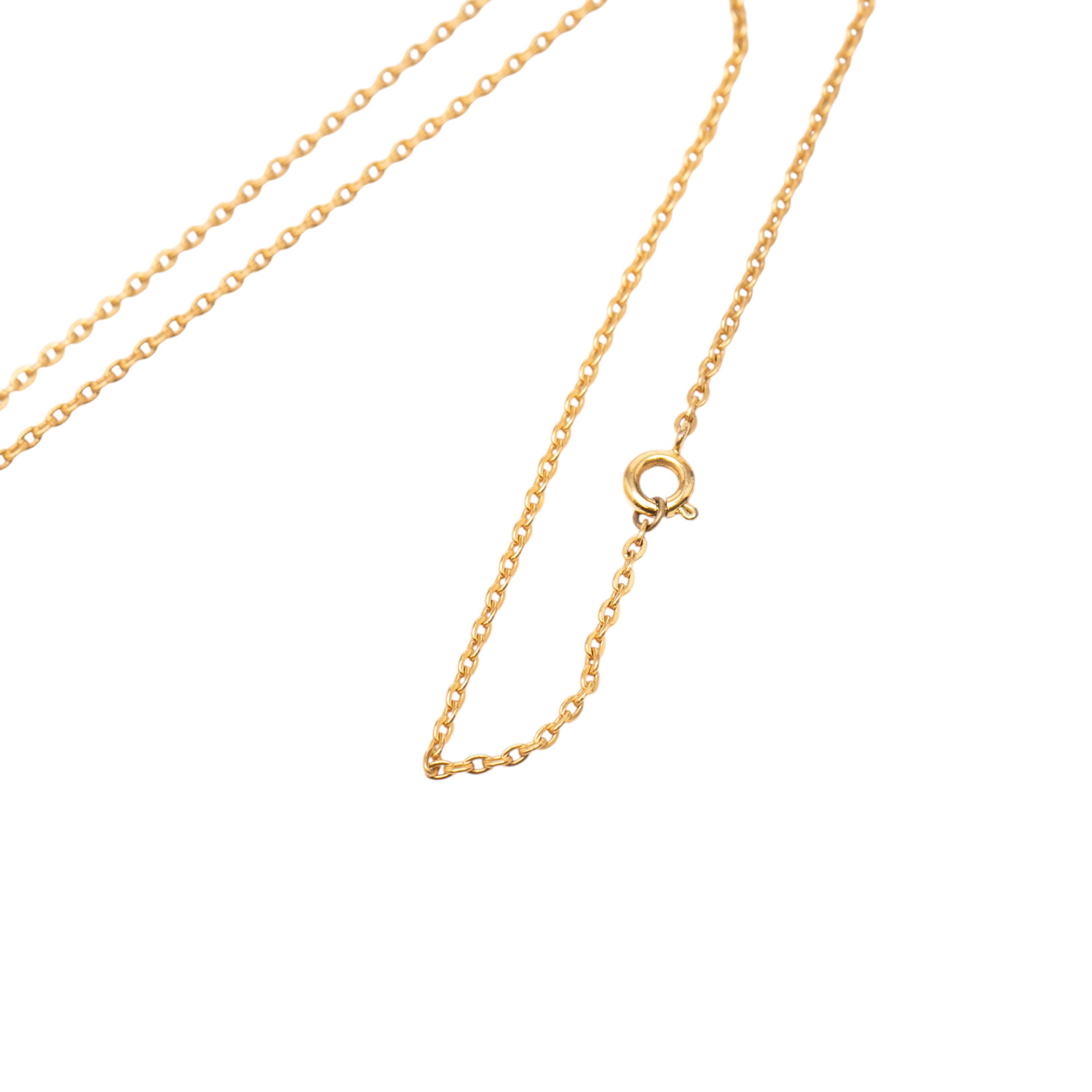 Chanel Gold Plated Cc Crystal Clover Pendant Necklace, från Luxclusif, i färgen gold. Klicka för att öppna bilden i stort format