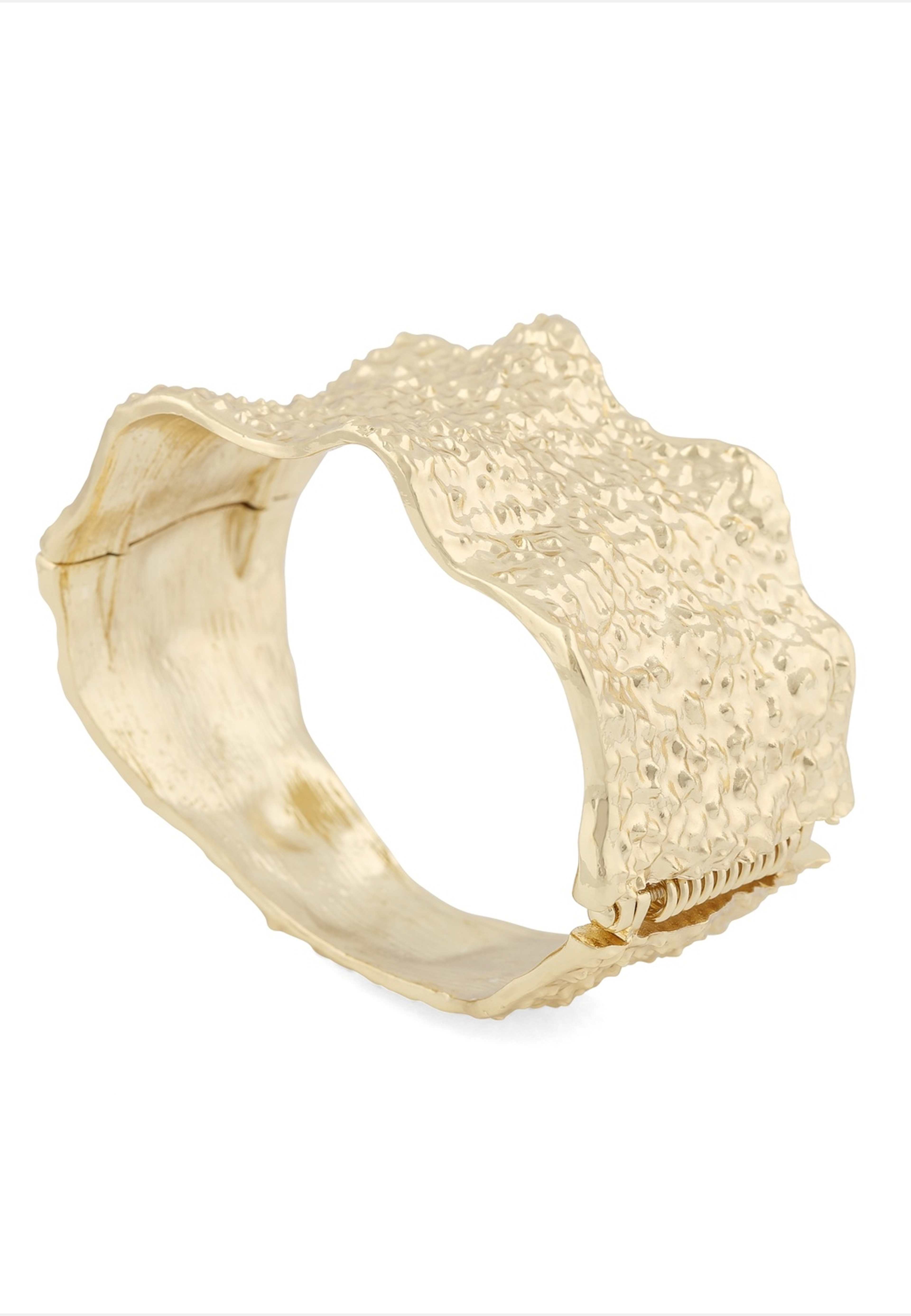 Brittany Wide Oval Brace