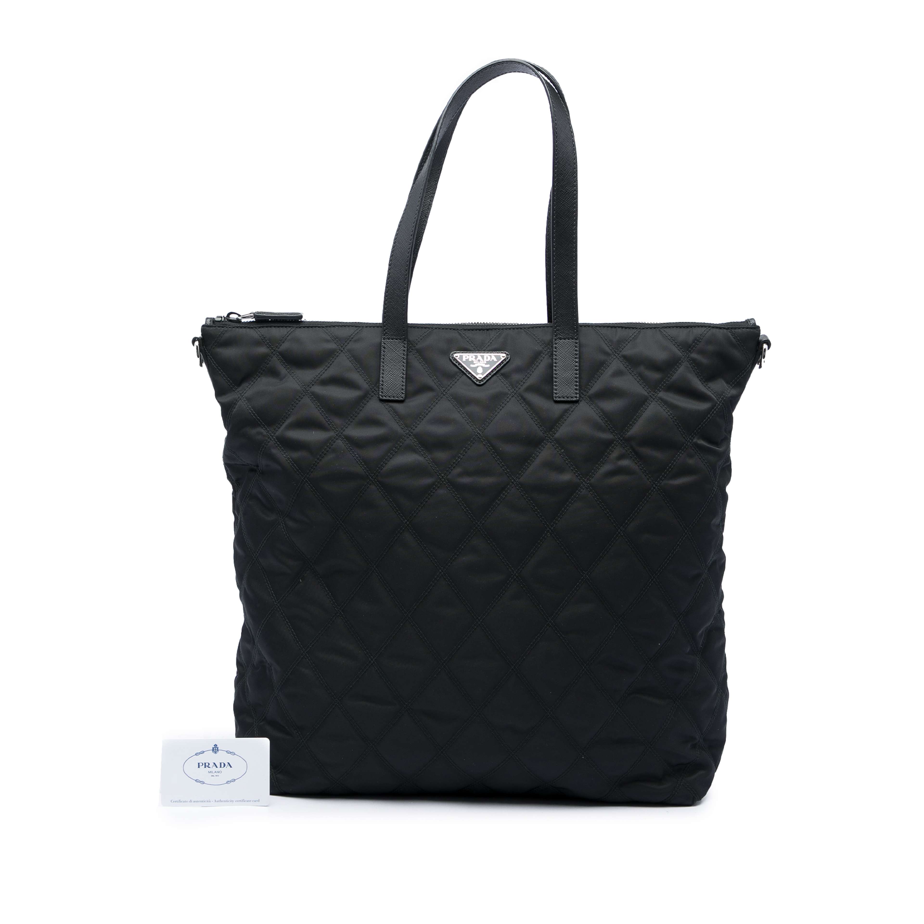 Prada Impuntu Tessuto Satchel, från Luxclusif, i färgen svart. Klicka för att öppna bilden i stort format