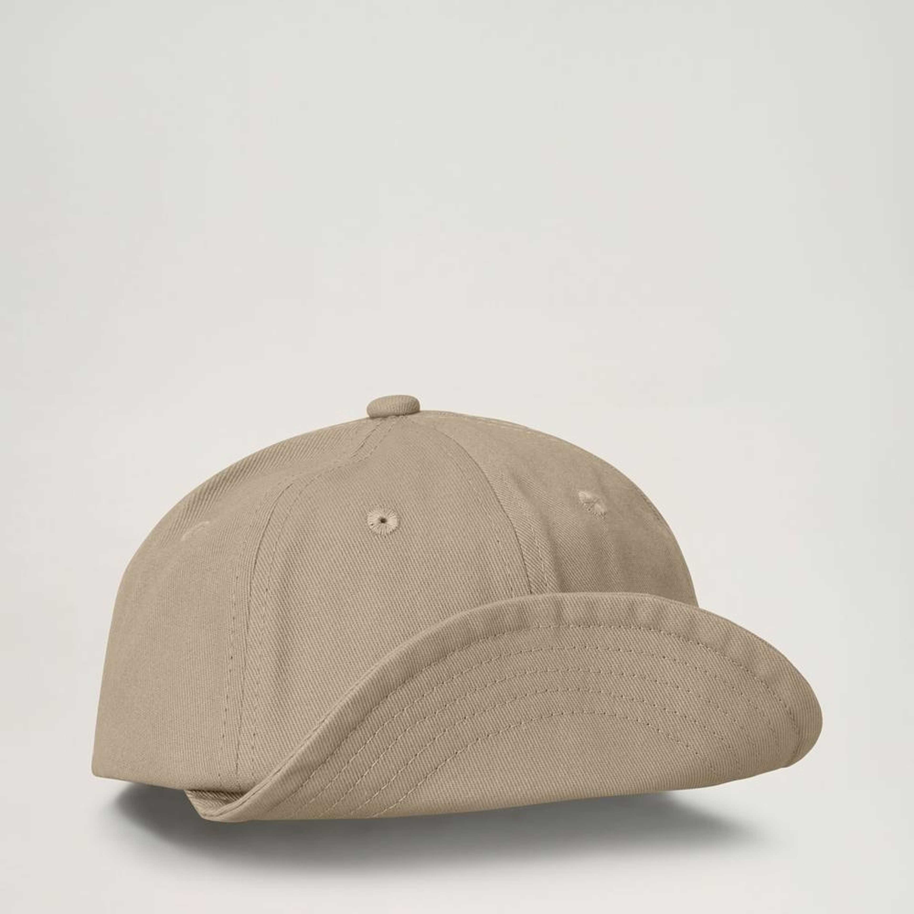 Soft Cap - Barn, från BabyMocs, i färgen greige. Klicka för att öppna bilden i stort format