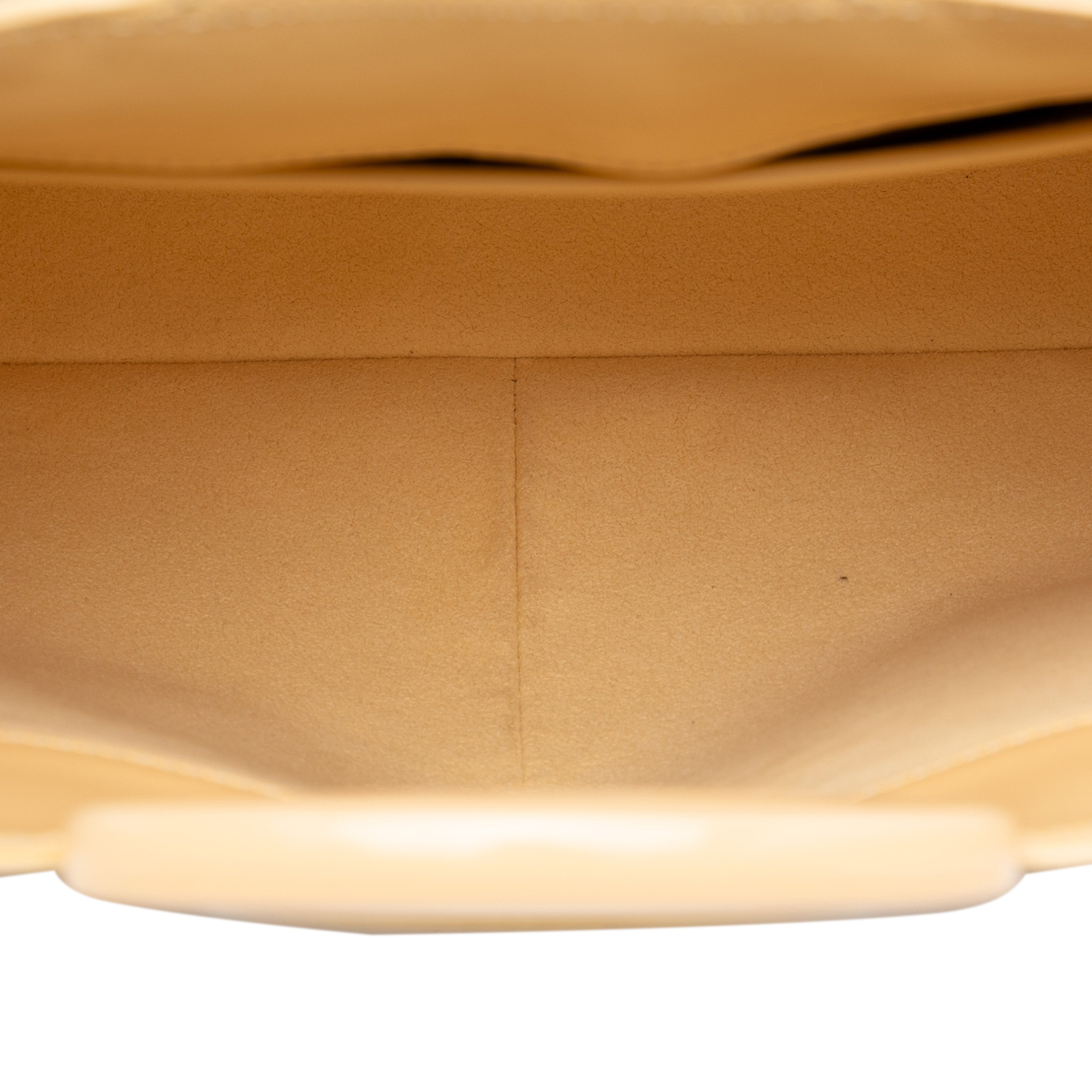 Louis Vuitton Epi Reverie, från Luxclusif, i färgen brown. Klicka för att öppna bilden i stort format