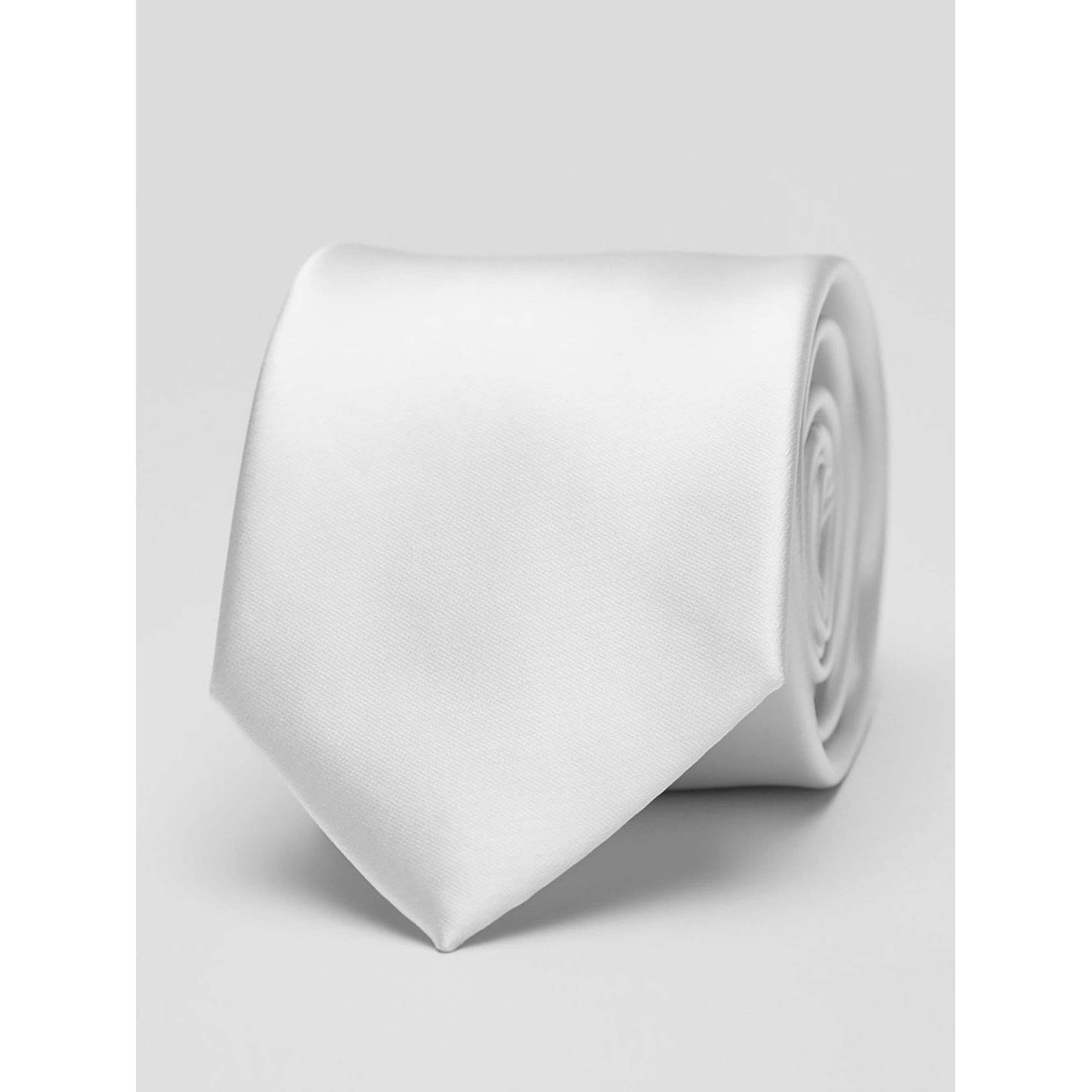Tie Plain