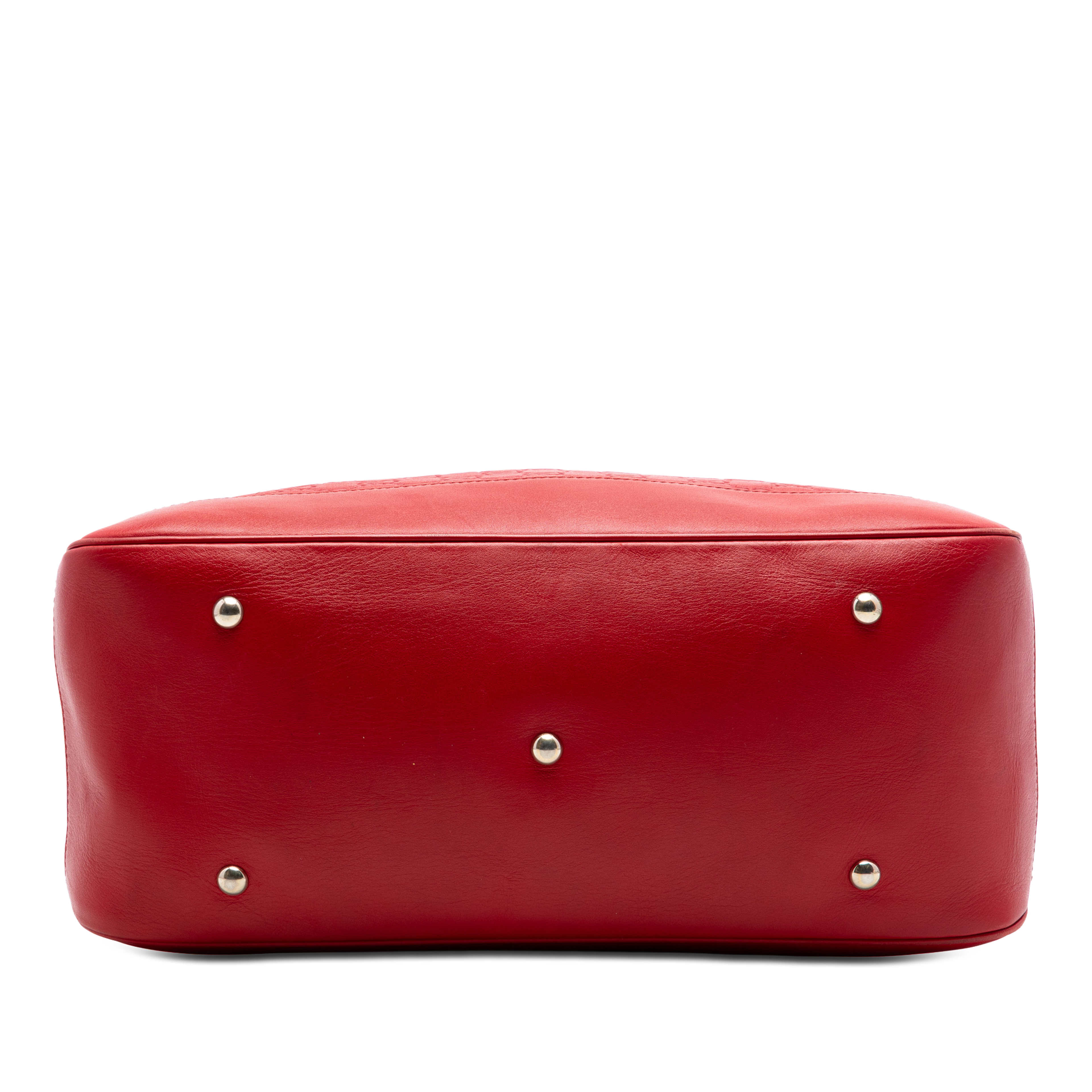 Gucci Medium Guccissima Valentine Top Handle Bag, från Luxclusif, i färgen röd. Klicka för att öppna bilden i stort format