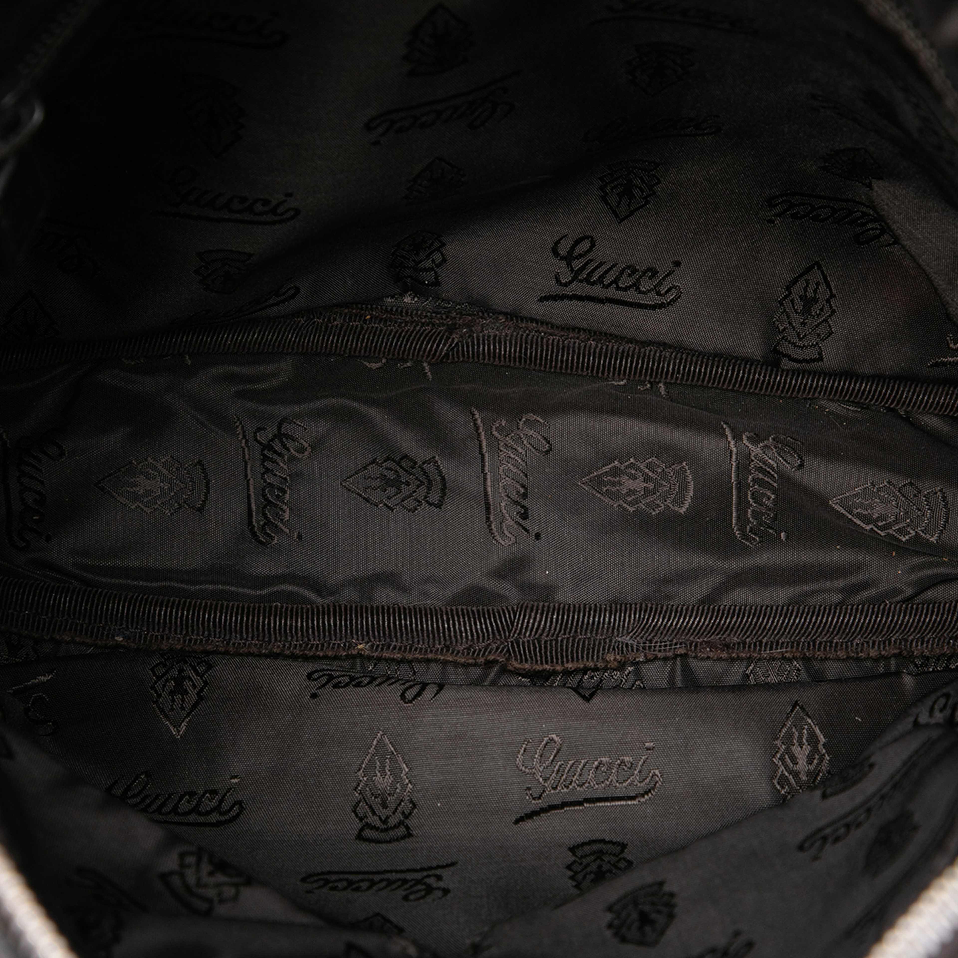 Gucci Guccissima Crossbody, från Luxclusif, i färgen brun. Klicka för att öppna bilden i stort format