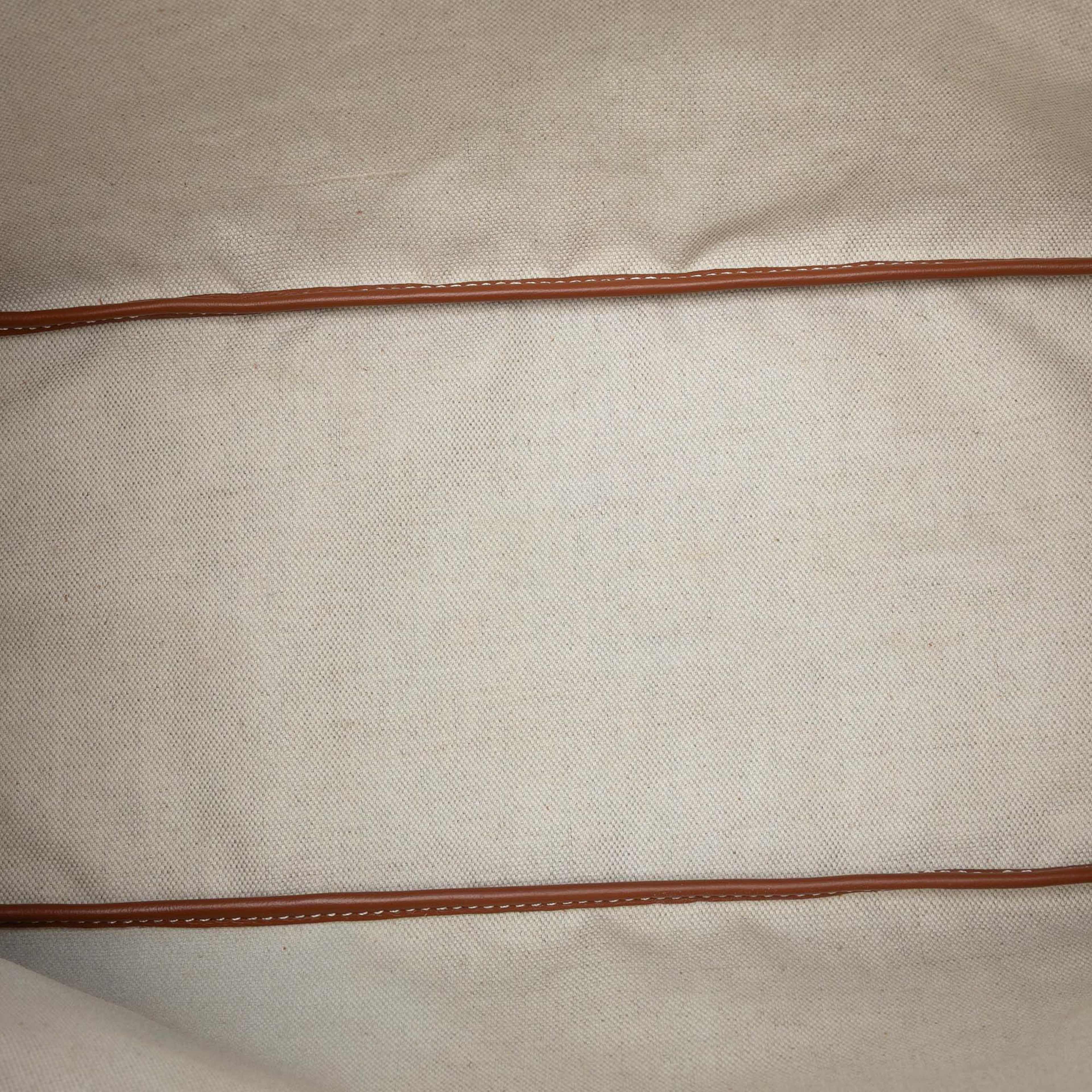 Goyard Goyardine Saint Louis Pm, från Luxclusif, i färgen black. Klicka för att öppna bilden i stort format