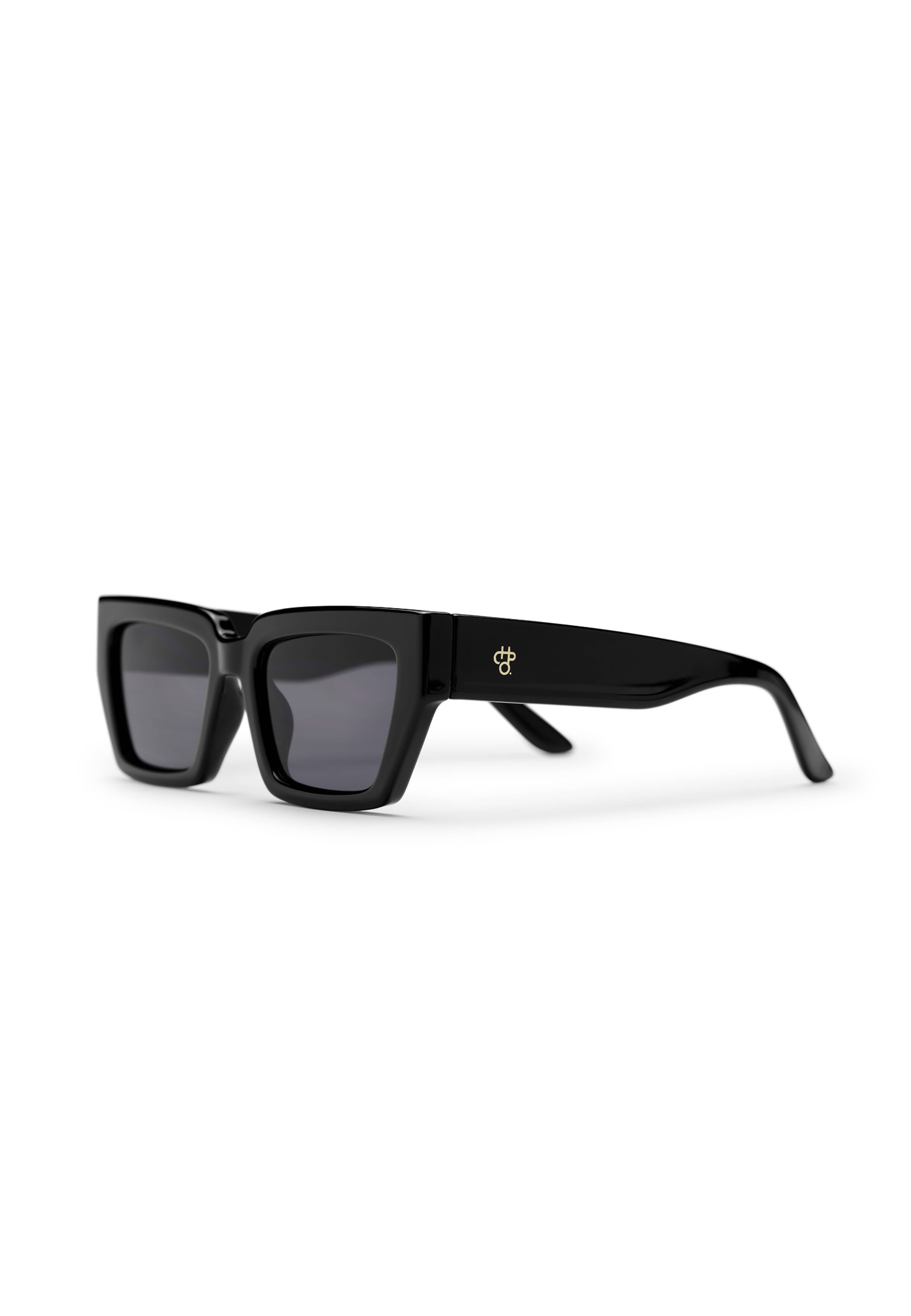 Bastian, från CHPO, i färgen shiny black/black. Klicka för att öppna bilden i stort format