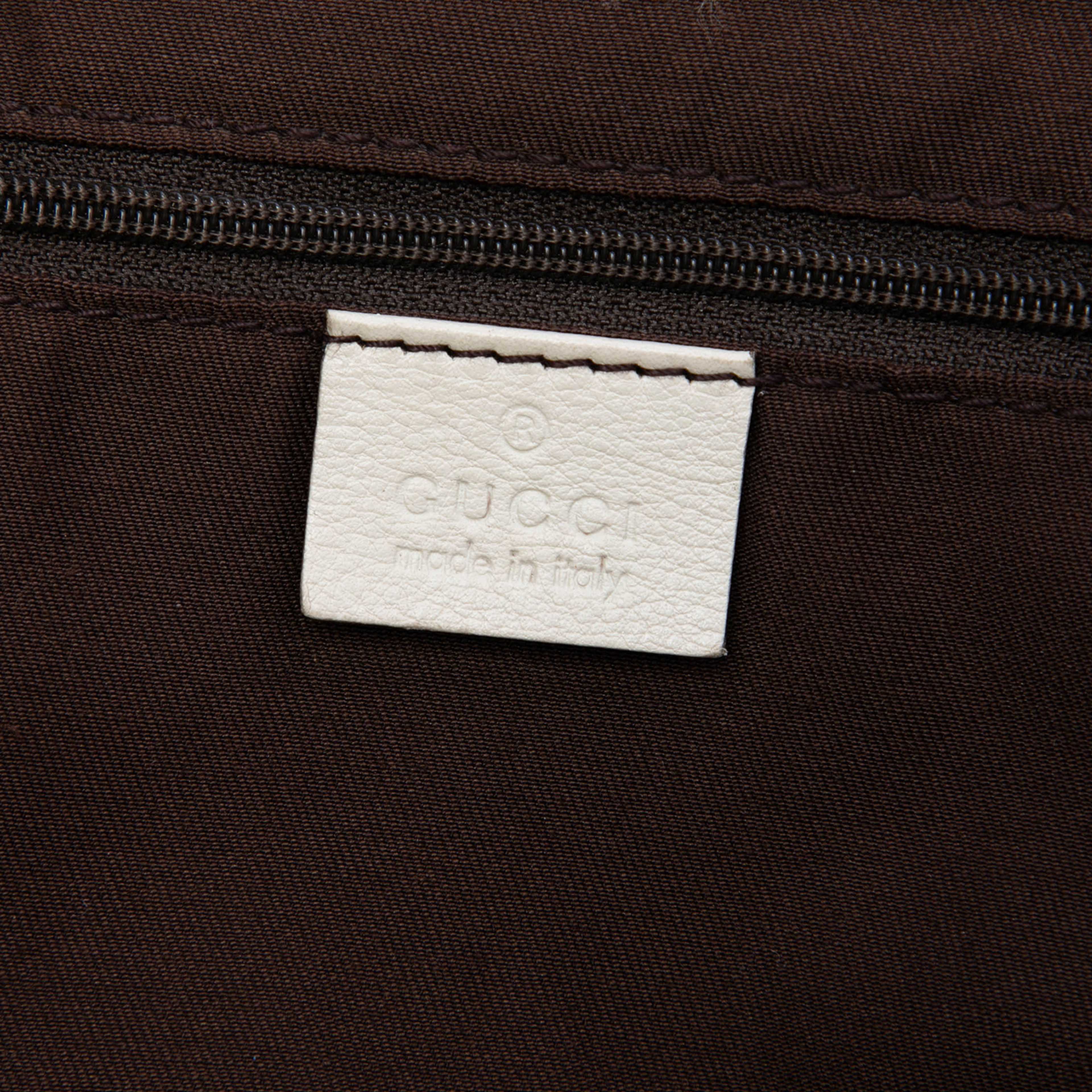 Gucci Gg Canvas Web New Ladies Tote, från Luxclusif, i färgen beige. Klicka för att öppna bilden i stort format