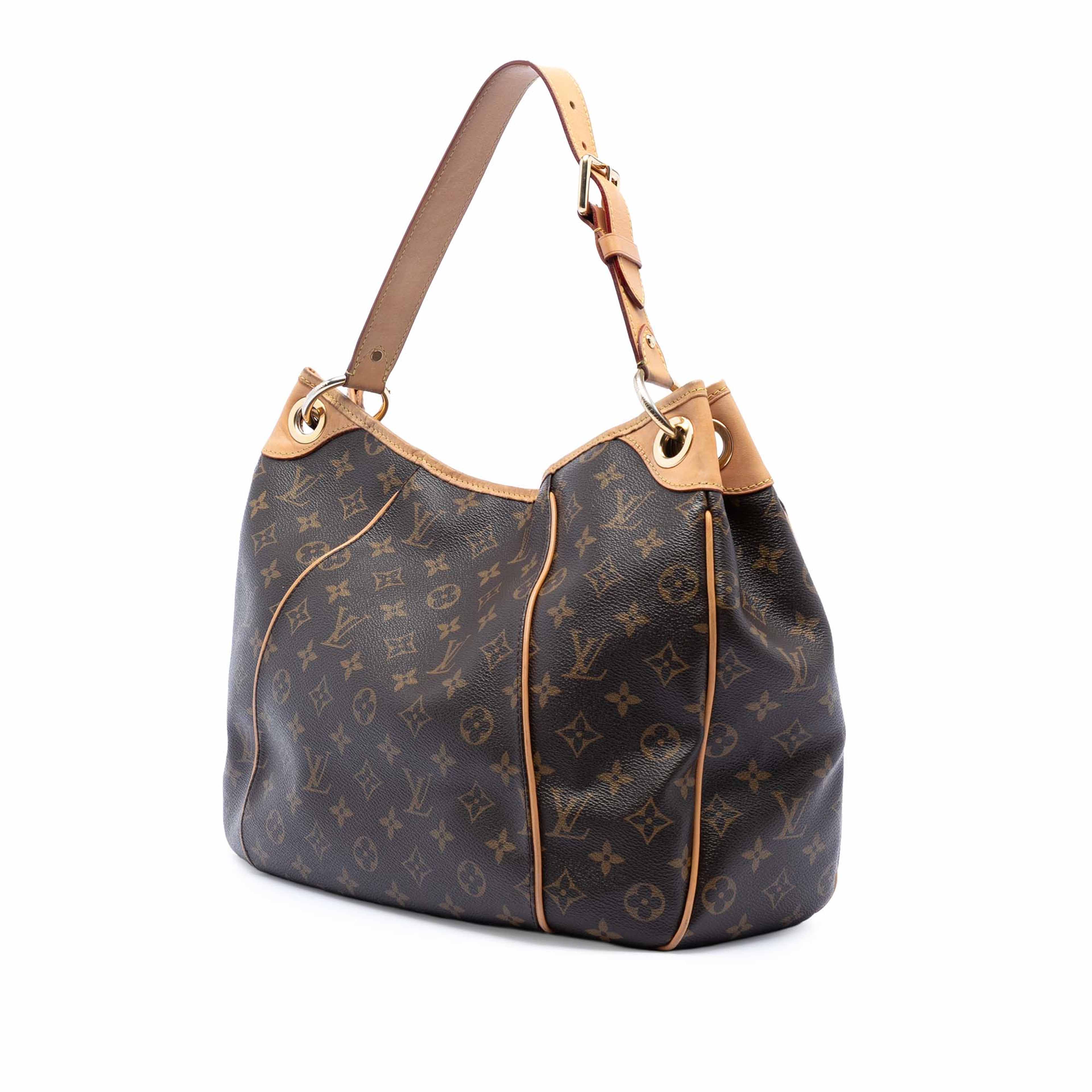 Louis Vuitton Monogram Galliera Pm, från Luxclusif, i färgen brown. Klicka för att öppna bilden i stort format
