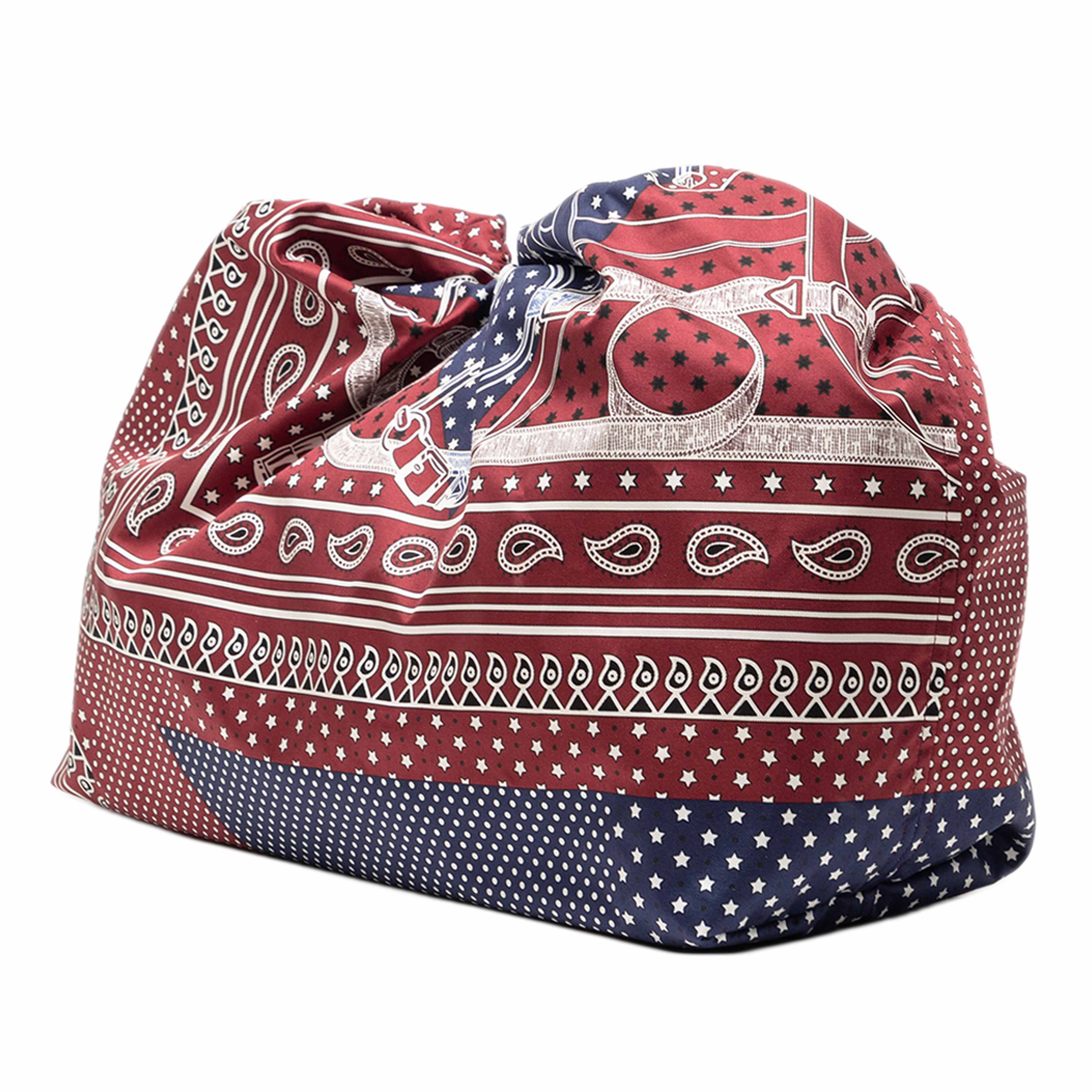 Hermès Silk Eperon D Or Bandana Sac Musardine Insert Pouch, från Luxclusif, i färgen dark red. Klicka för att öppna bilden i stort format