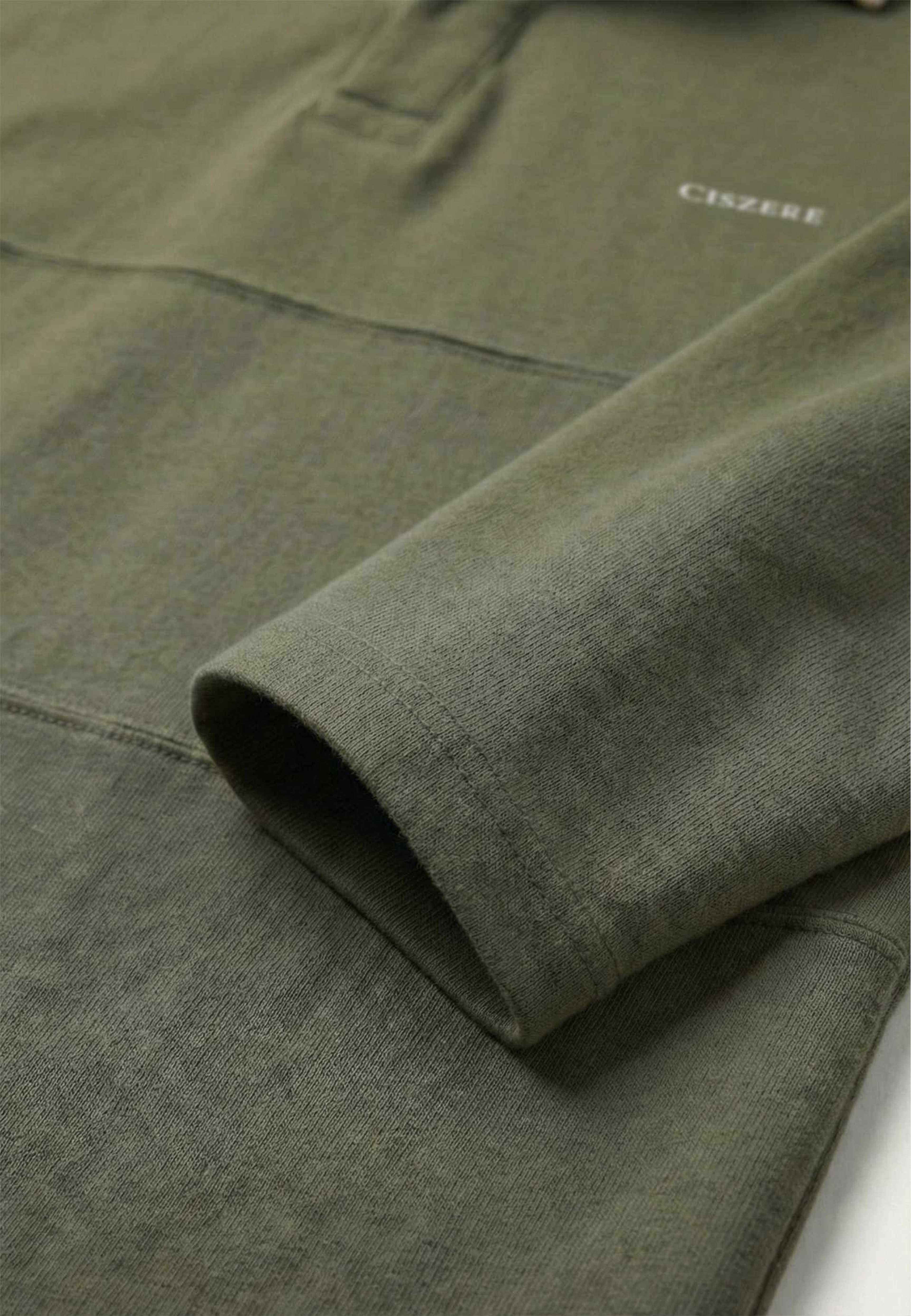 Ronie Jersey Rugger, från Ciszere, i färgen green. Klicka för att öppna bilden i stort format