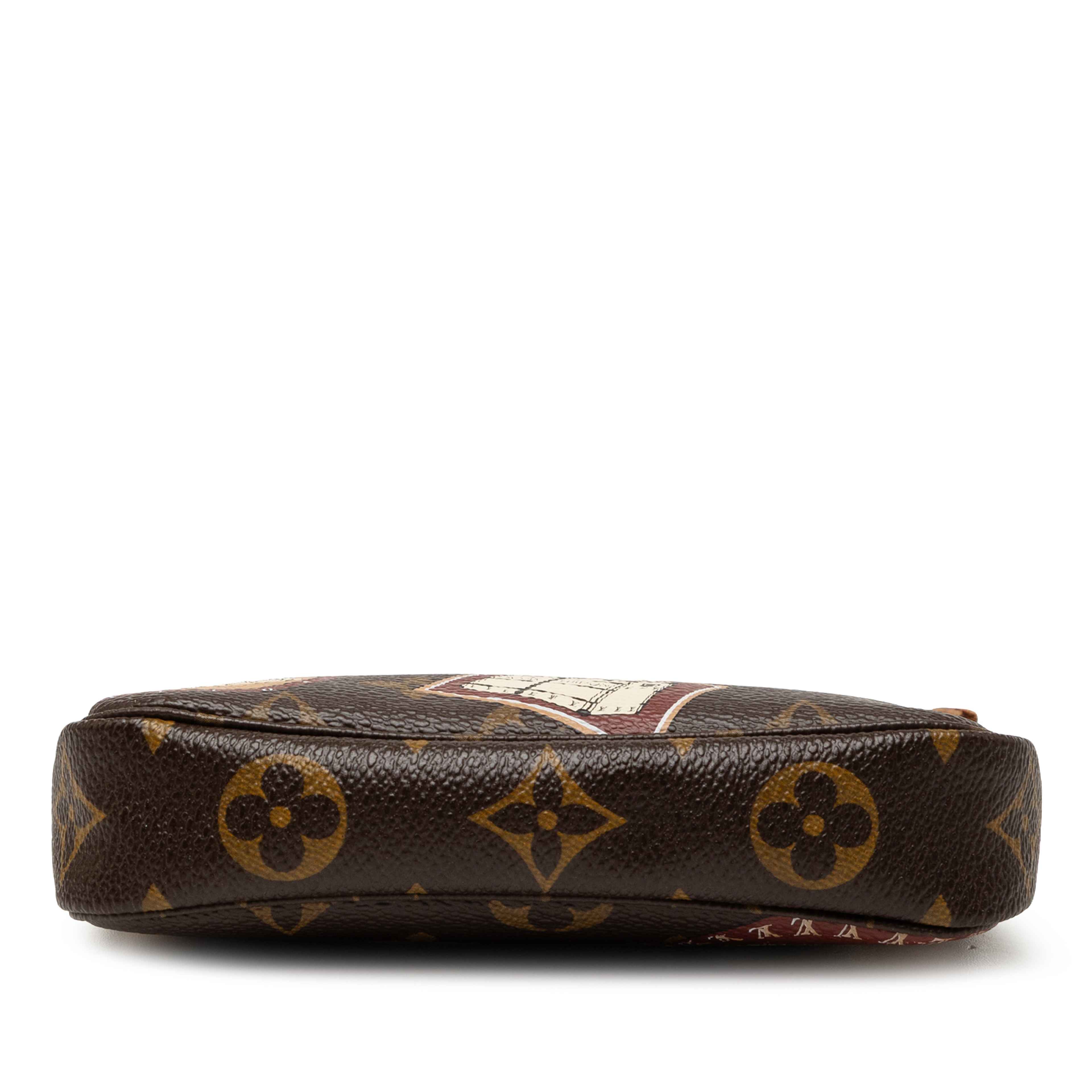 Louis Vuitton Monogram Patch Mini Pochette Accessoires, från Luxclusif, i färgen brun. Klicka för att öppna bilden i stort format