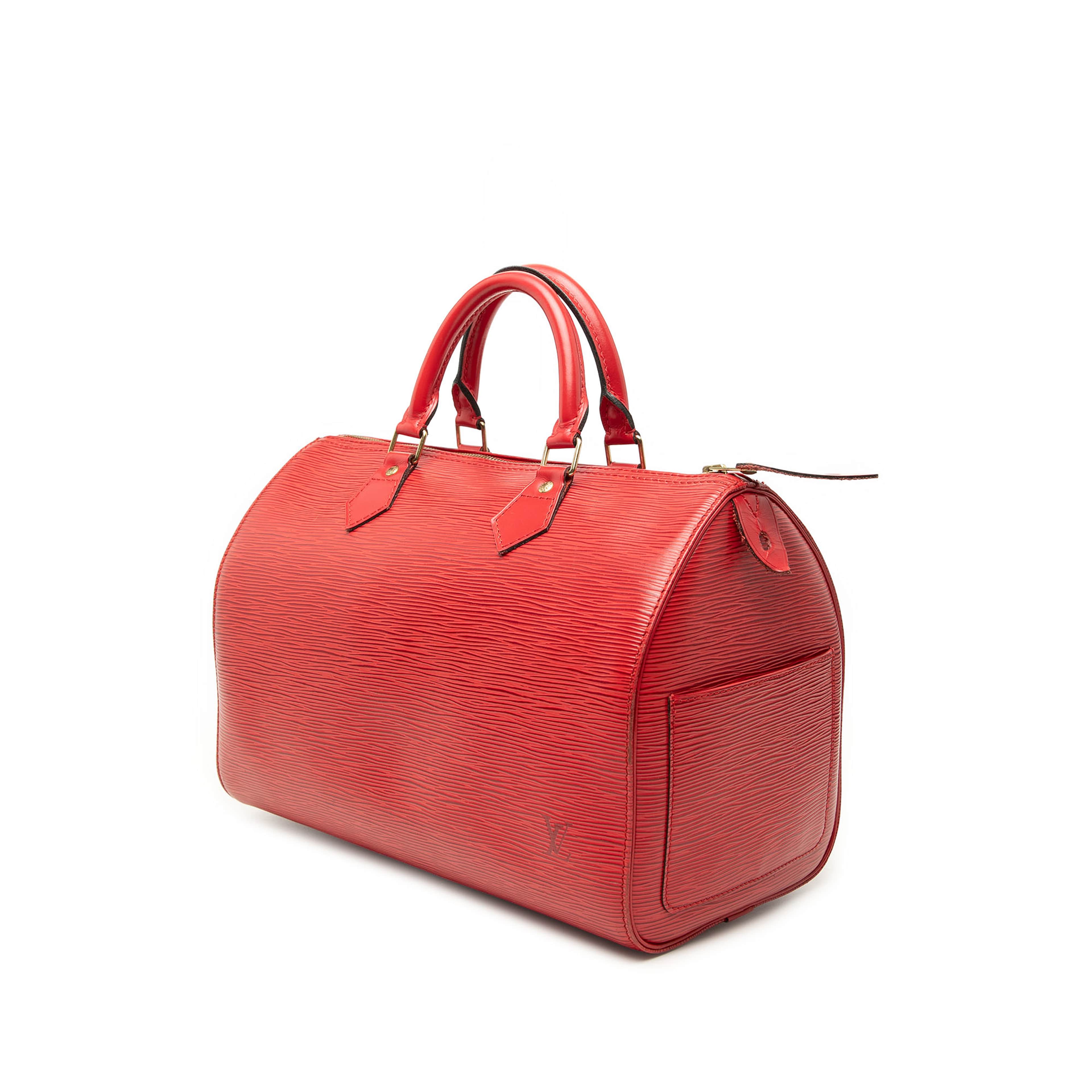 Louis Vuitton Epi Speedy 30, från Luxclusif, i färgen röd. Klicka för att öppna bilden i stort format