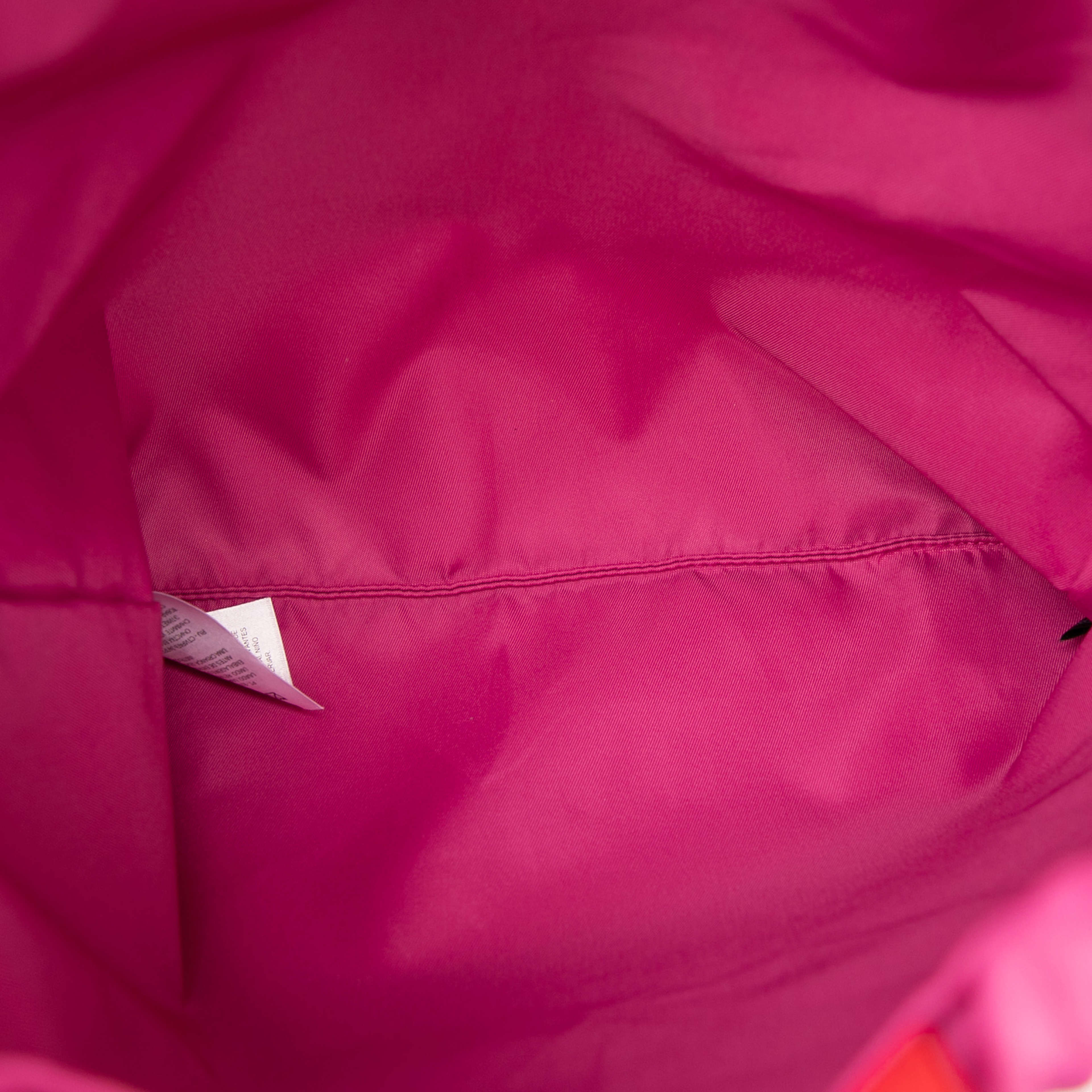 Gucci Gg Supreme Web Star Print Childrens Backpack, från Luxclusif, i färgen beige. Klicka för att öppna bilden i stort format