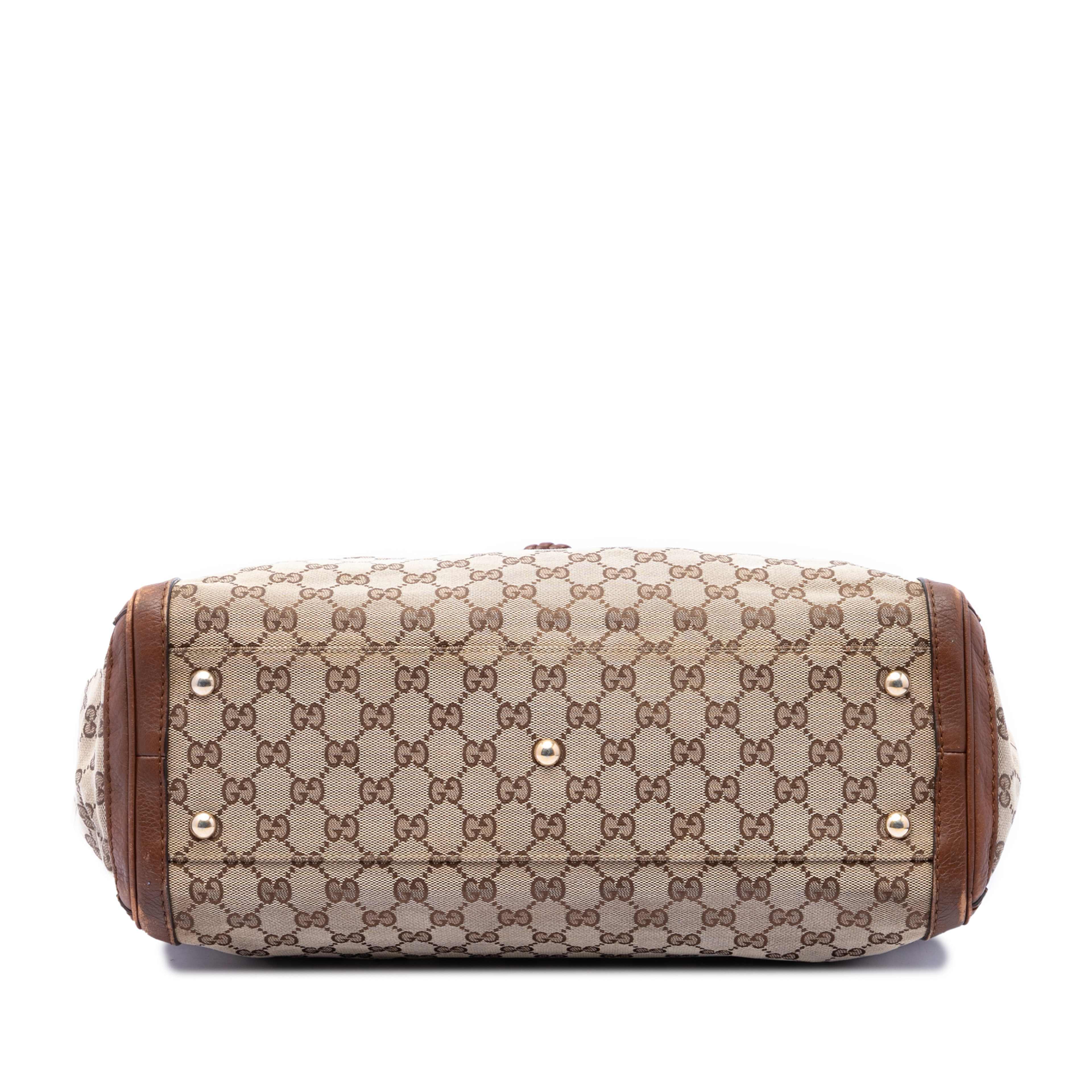 Gucci Gg Canvas Bella Tote, från Luxclusif, i färgen beige. Klicka för att öppna bilden i stort format