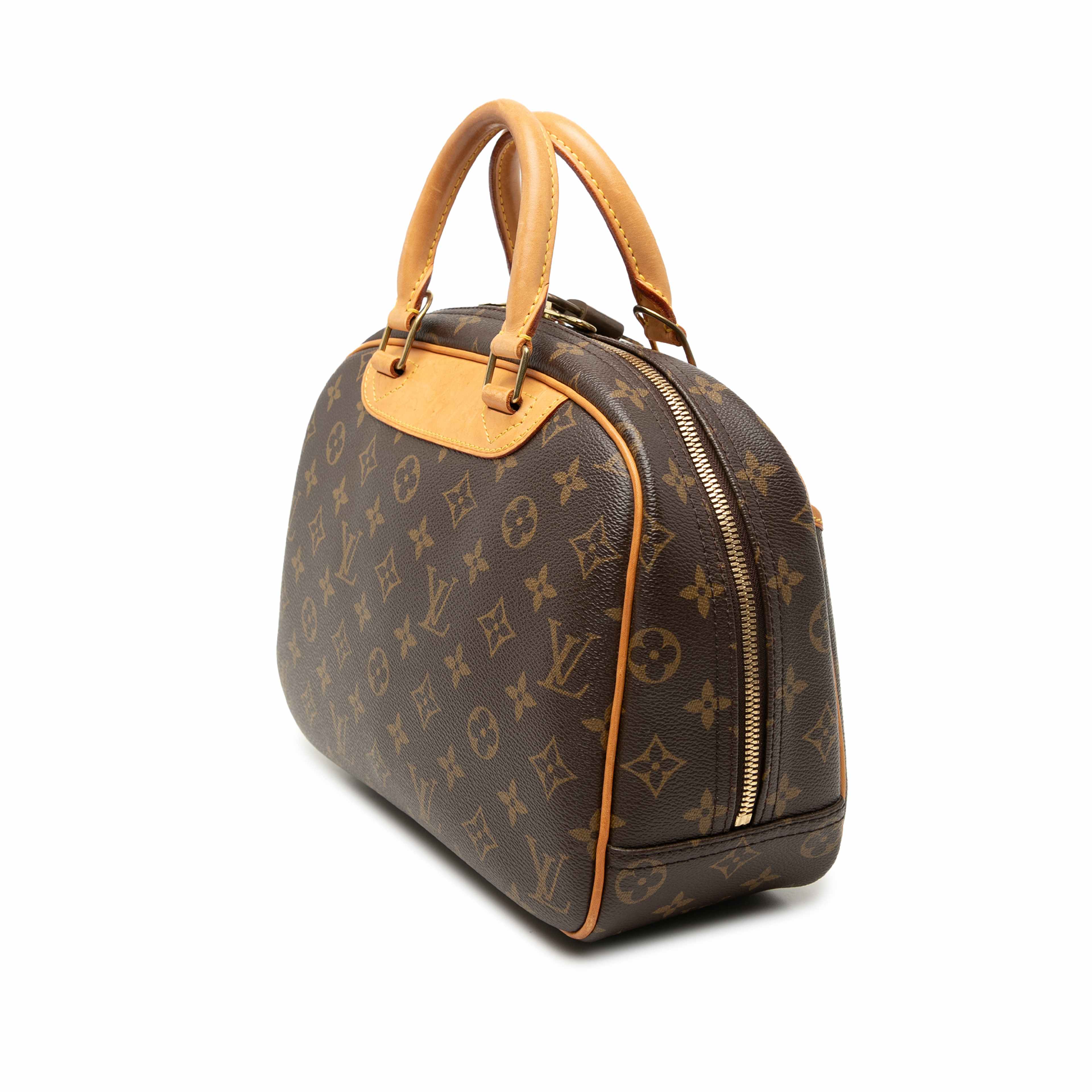 Louis Vuitton Monogram Trouville, från Luxclusif, i färgen brown. Klicka för att öppna bilden i stort format