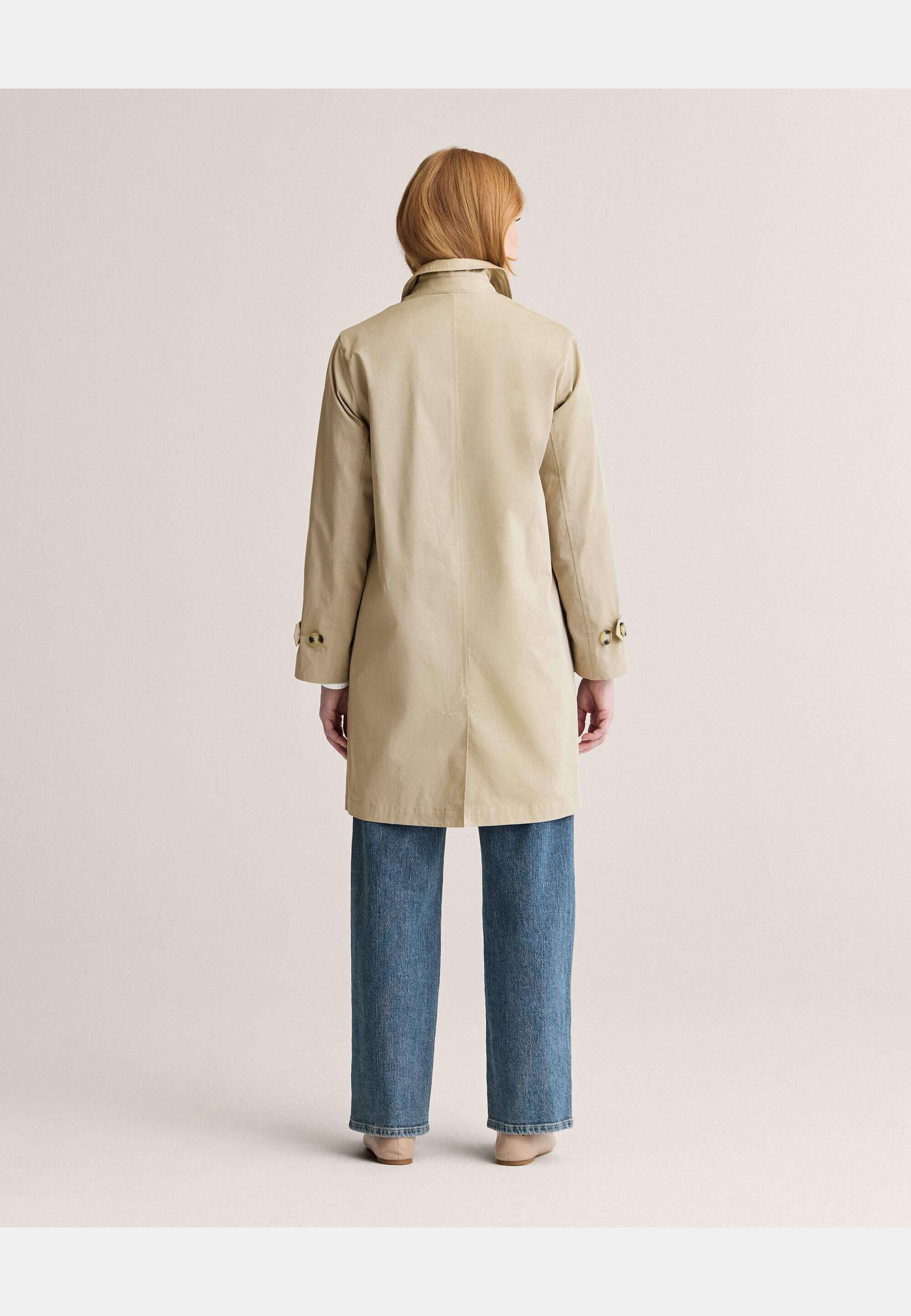 Beate Carcoat, från Newhouse, i färgen american khaki. Klicka för att öppna bilden i stort format