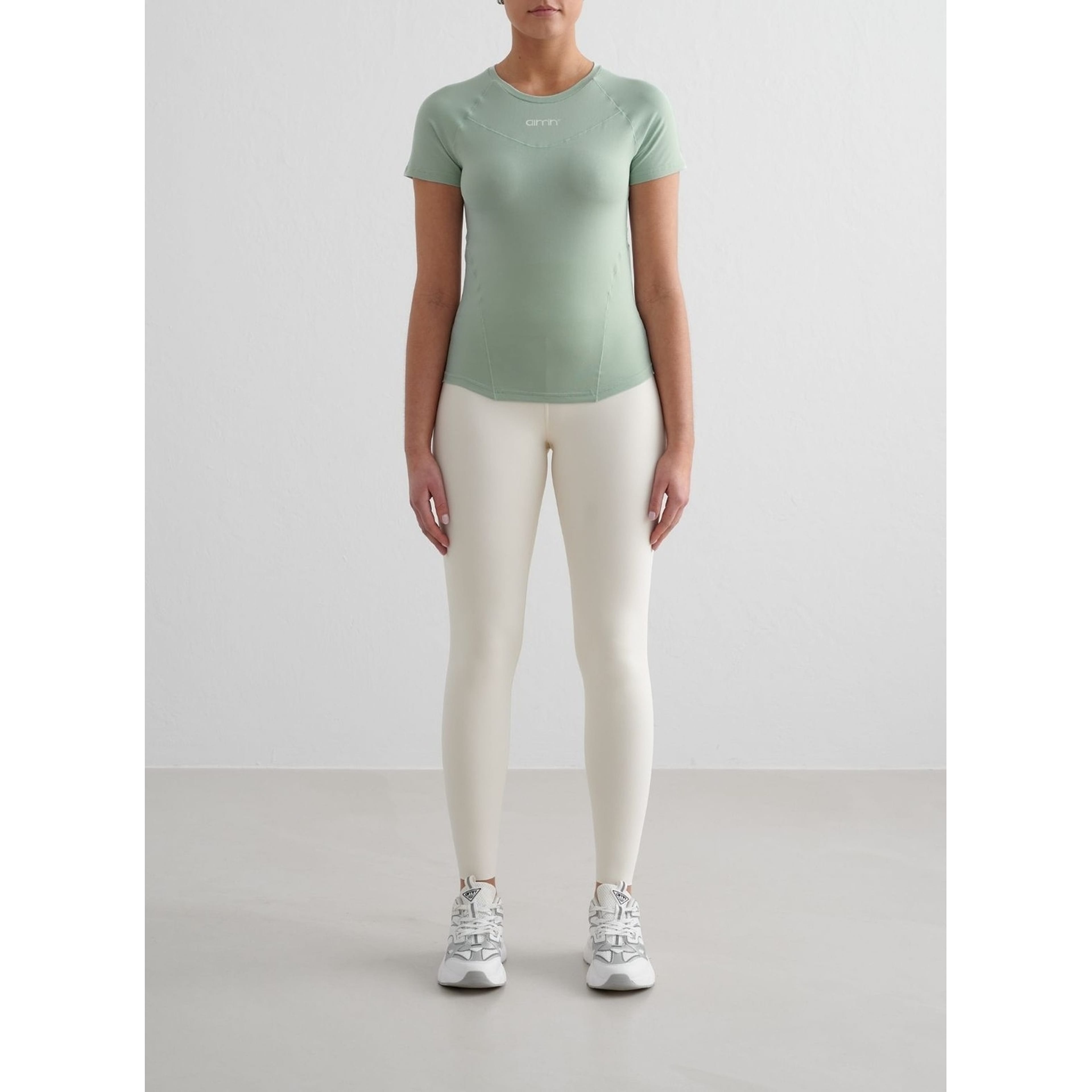 Aqua Soft Basic Short Sleeve