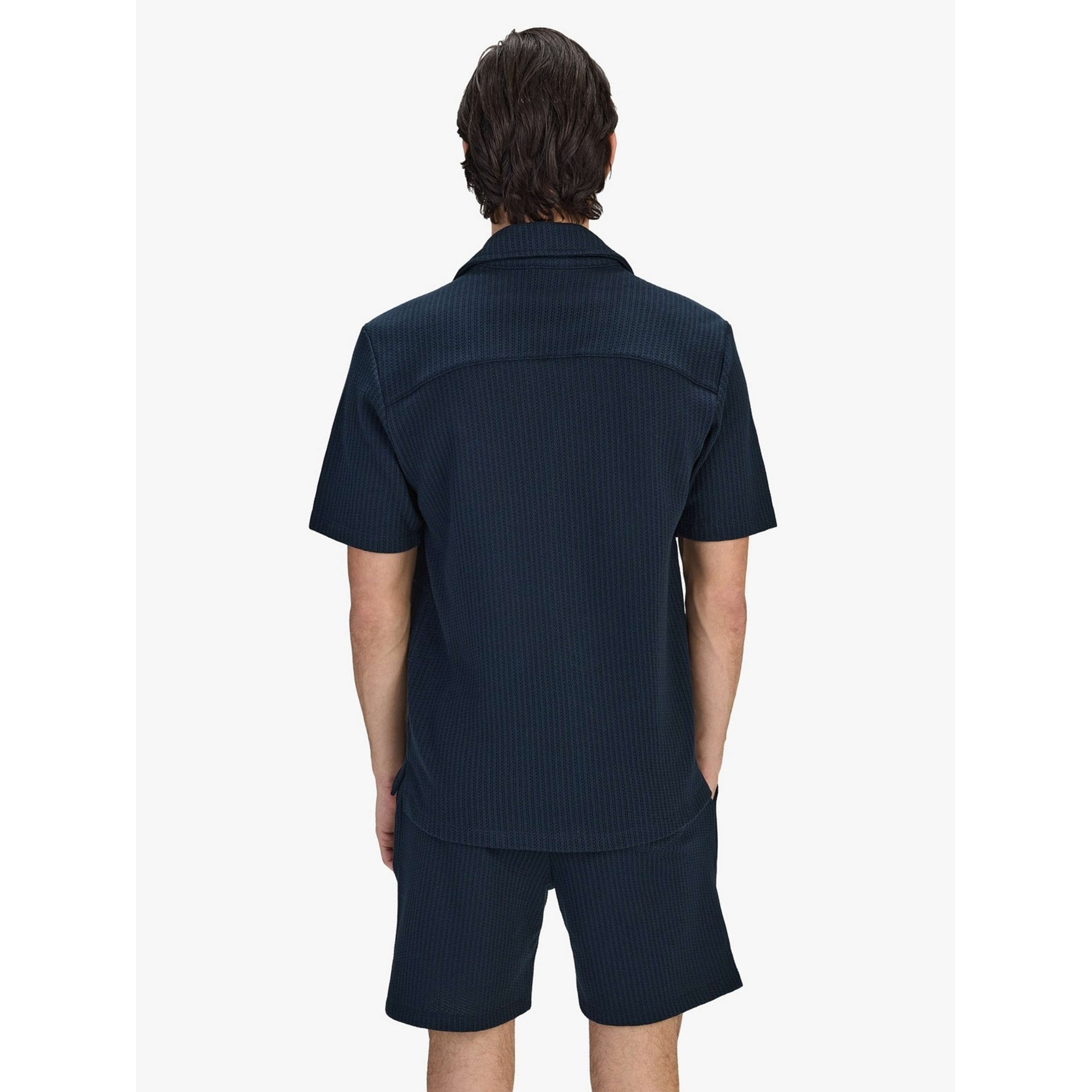 Cotton Crochet S/s Shirt (mateo), från John Henric, i färgen navy blue. Klicka för att öppna bilden i stort format