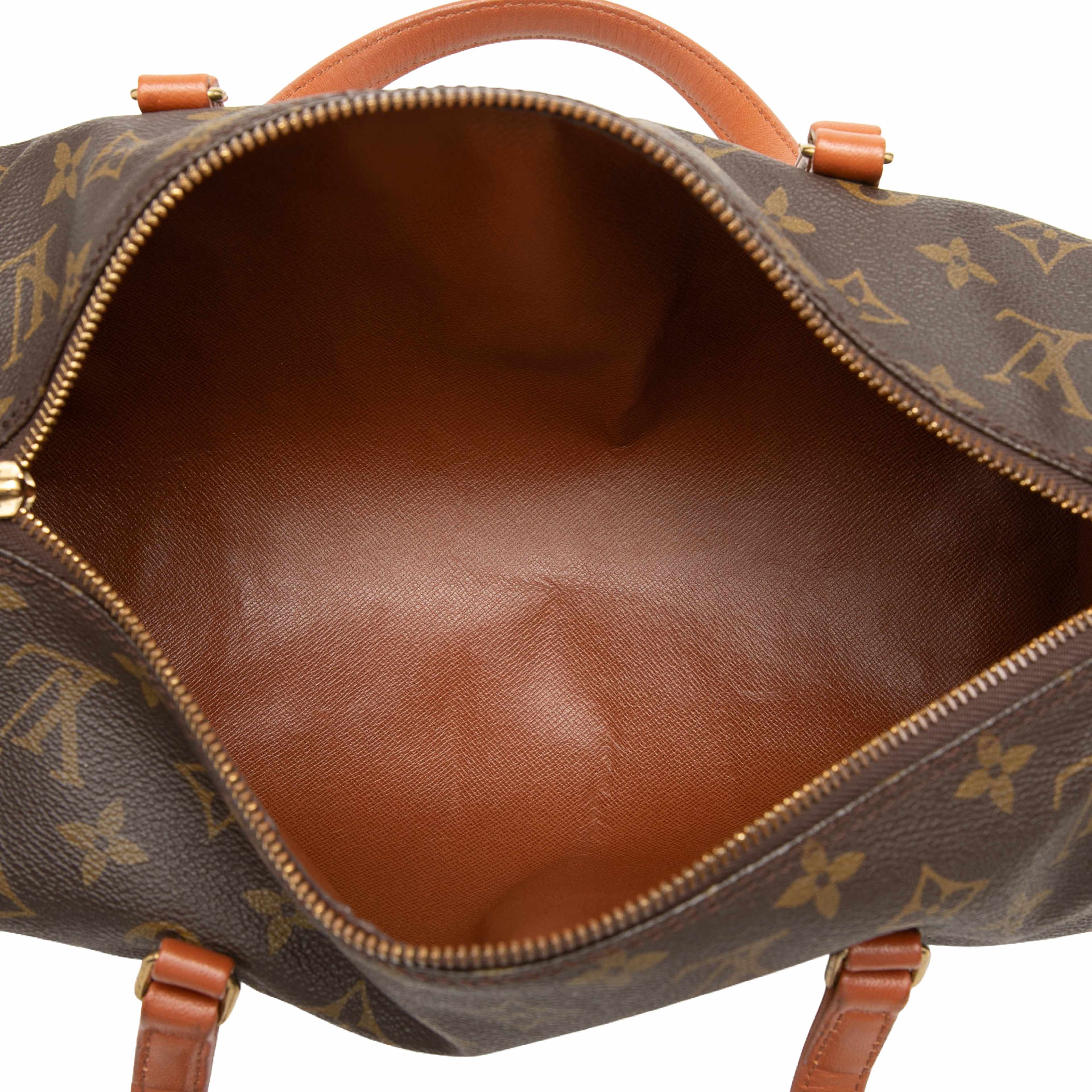 Louis Vuitton Monogram Papillon 30, från Luxclusif, i färgen brun. Klicka för att öppna bilden i stort format