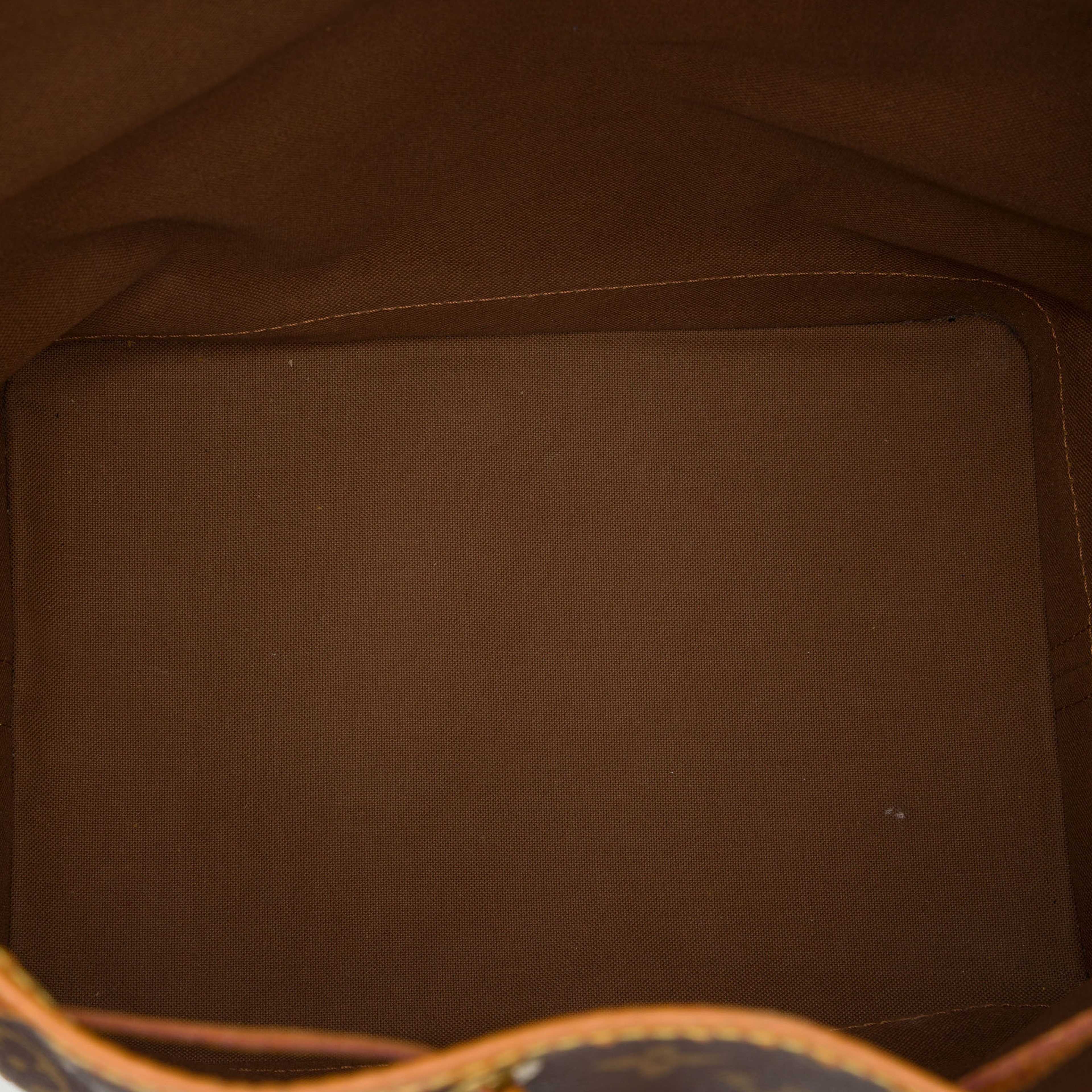 Louis Vuitton Monogram Noe Gm, från Luxclusif, i färgen brun. Klicka för att öppna bilden i stort format