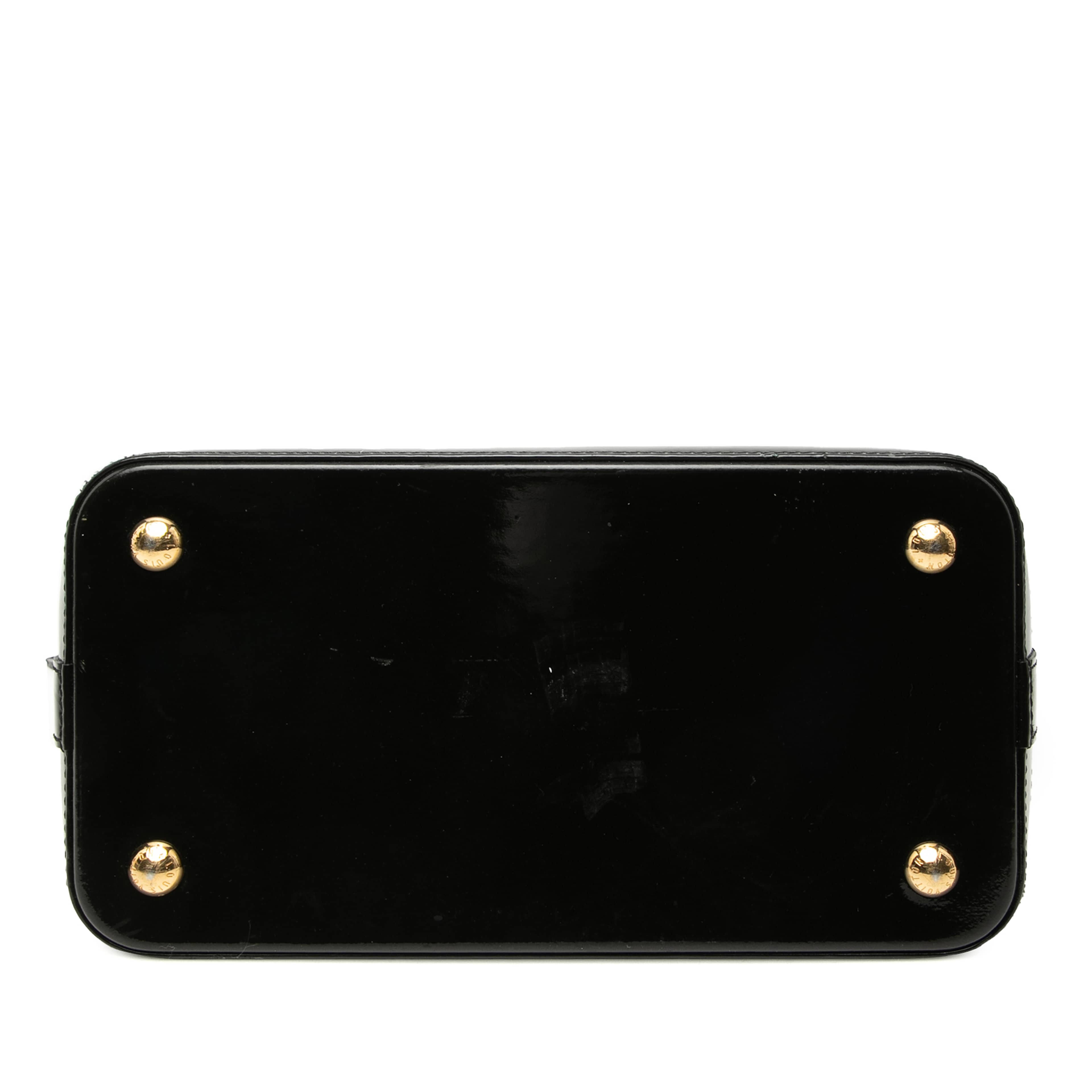 Louis Vuitton Monogram Vernis Lockit Pm, från Luxclusif, i färgen beige. Klicka för att öppna bilden i stort format