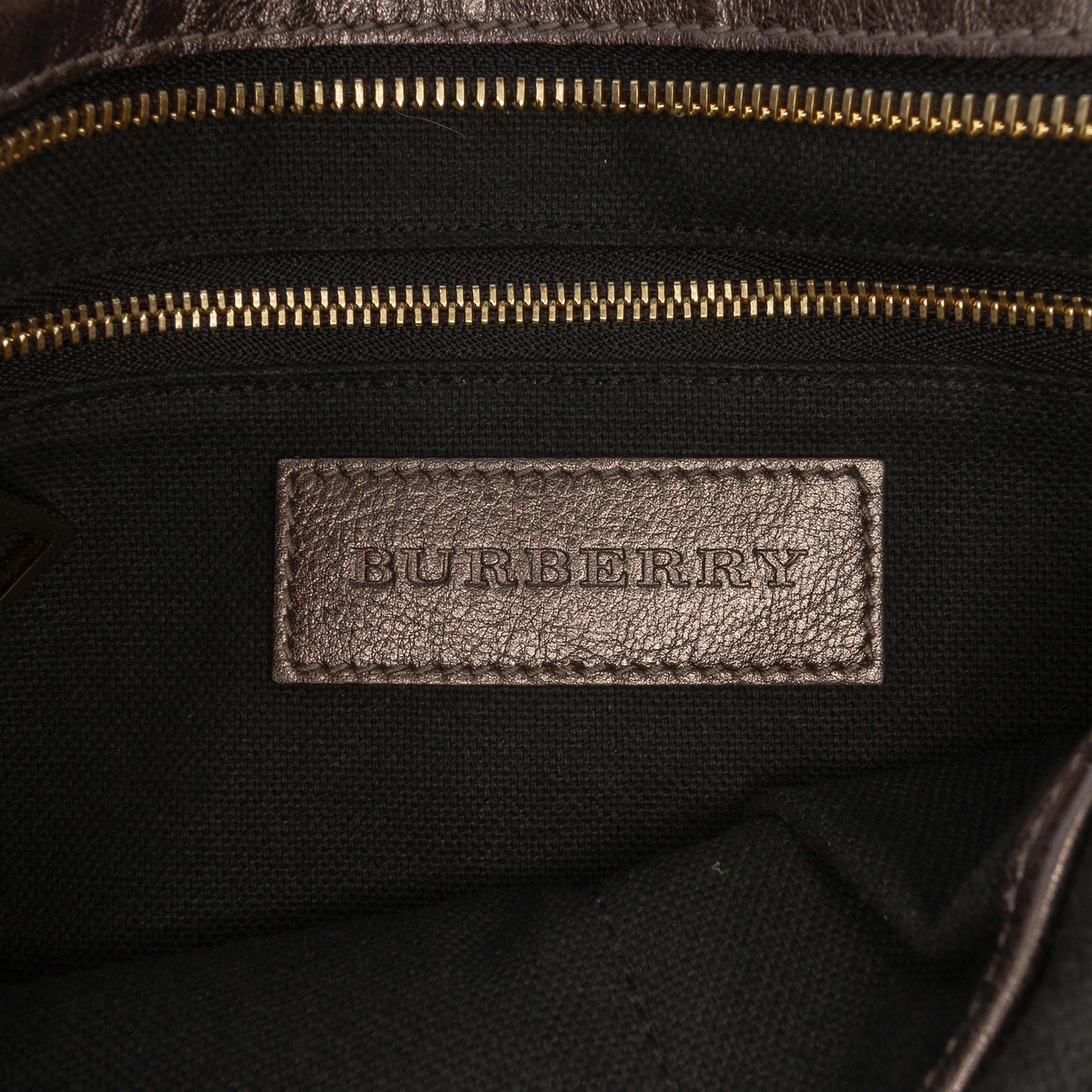 Burberry Supernova Check Canvas And Metallic Leather Crossbody, från Luxclusif, i färgen bronze. Klicka för att öppna bilden i stort format